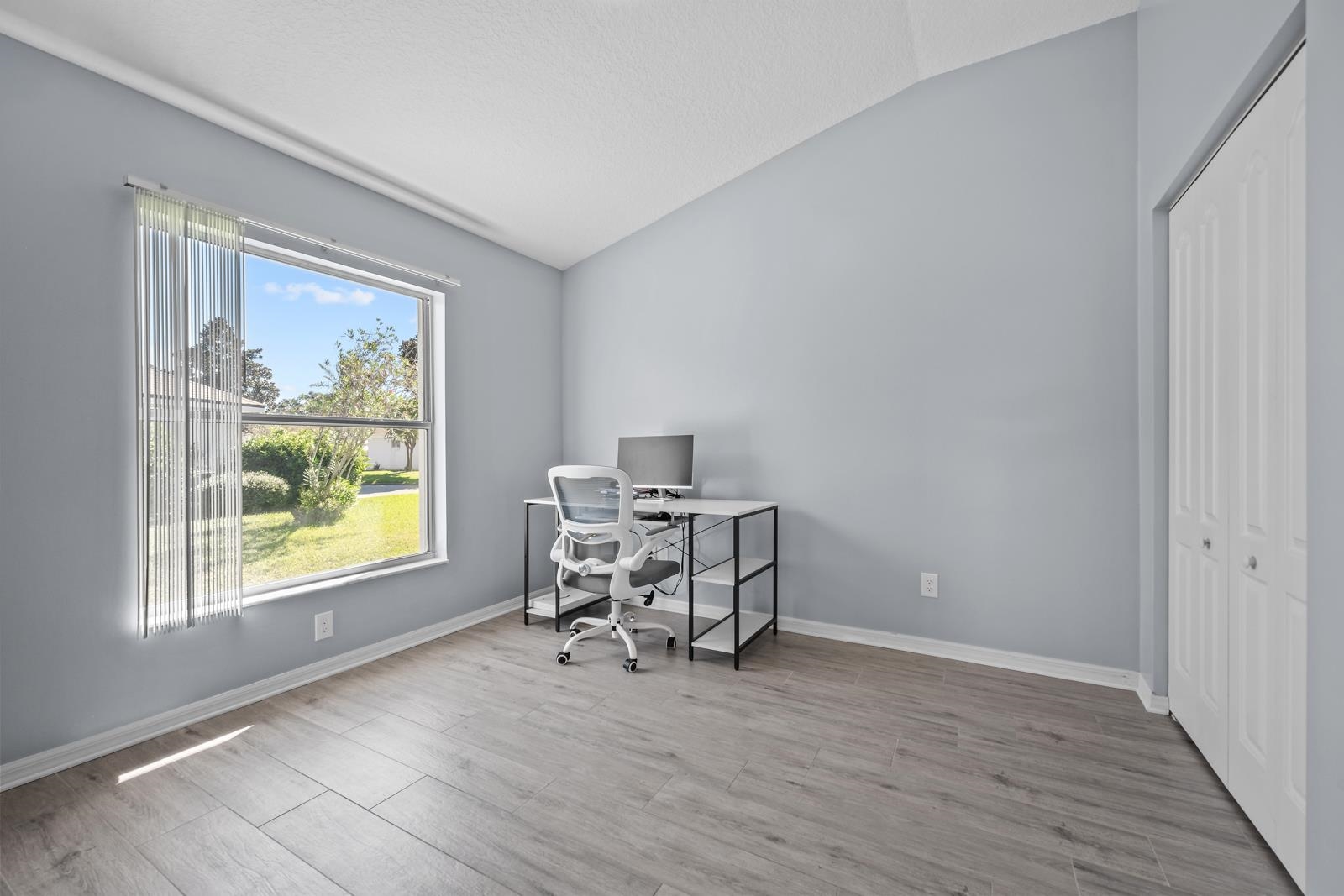 Image 33 of 68 For 1116 Compass Row