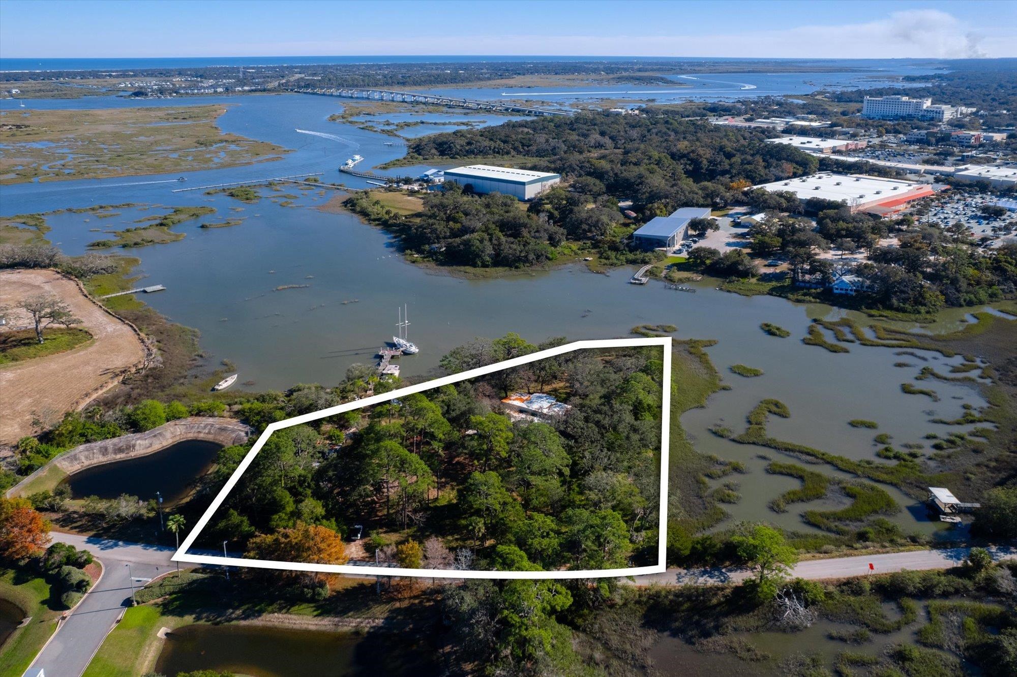 Image 22 of 38 For 1540 Arapaho Ave