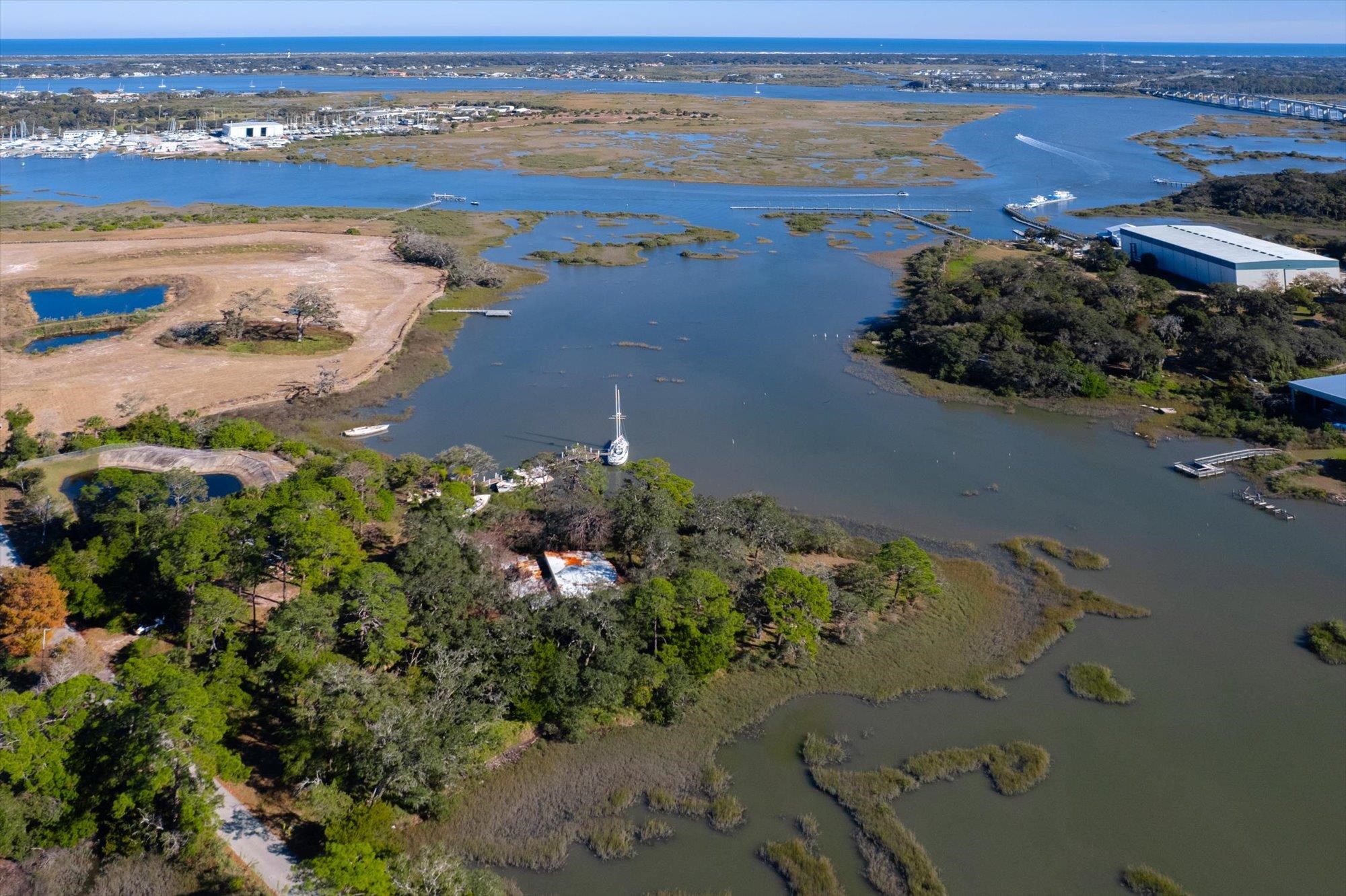 Image 23 of 38 For 1540 Arapaho Ave