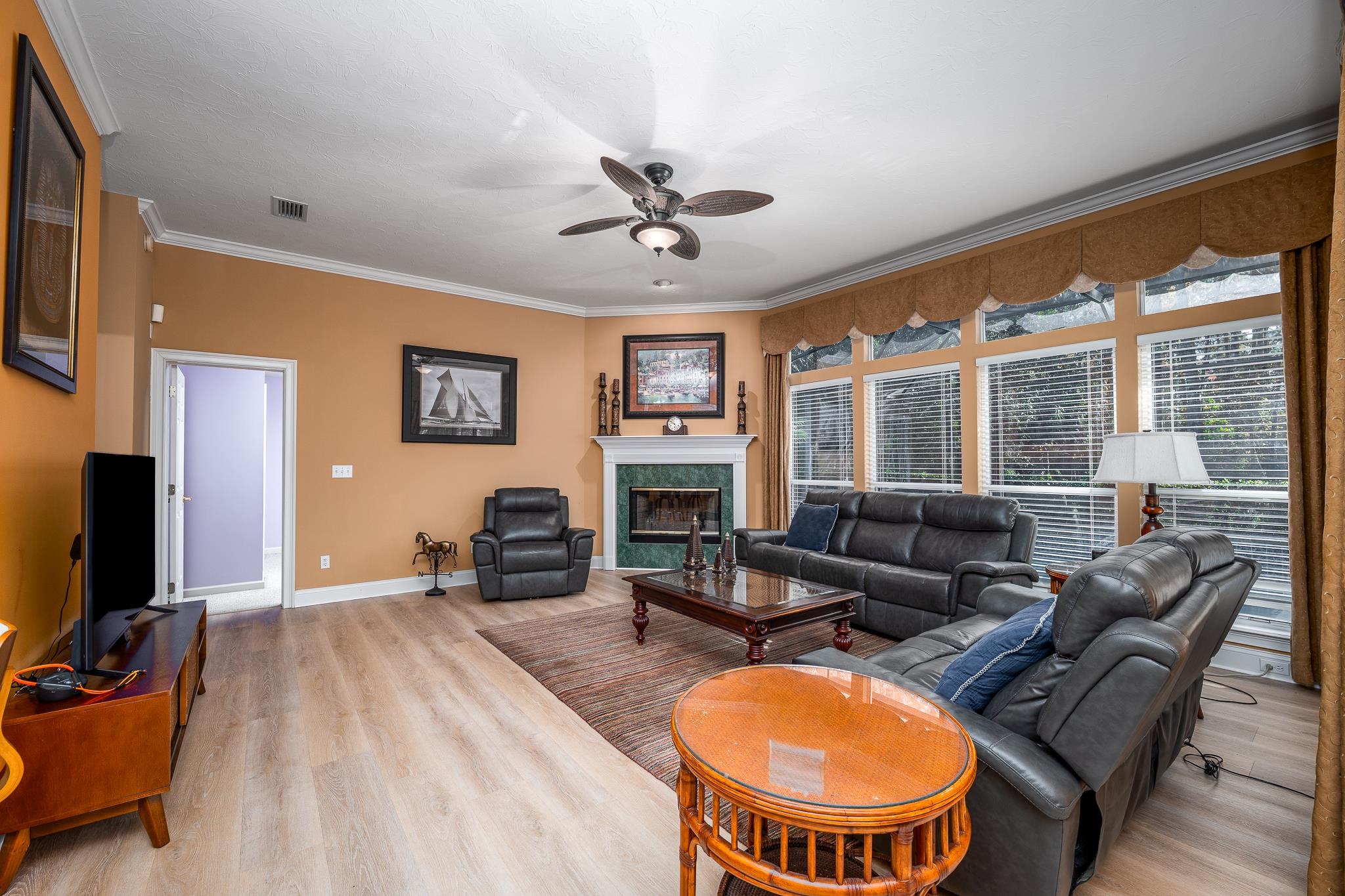 Image 27 of 69 For 1242 Cunningham Creek Dr