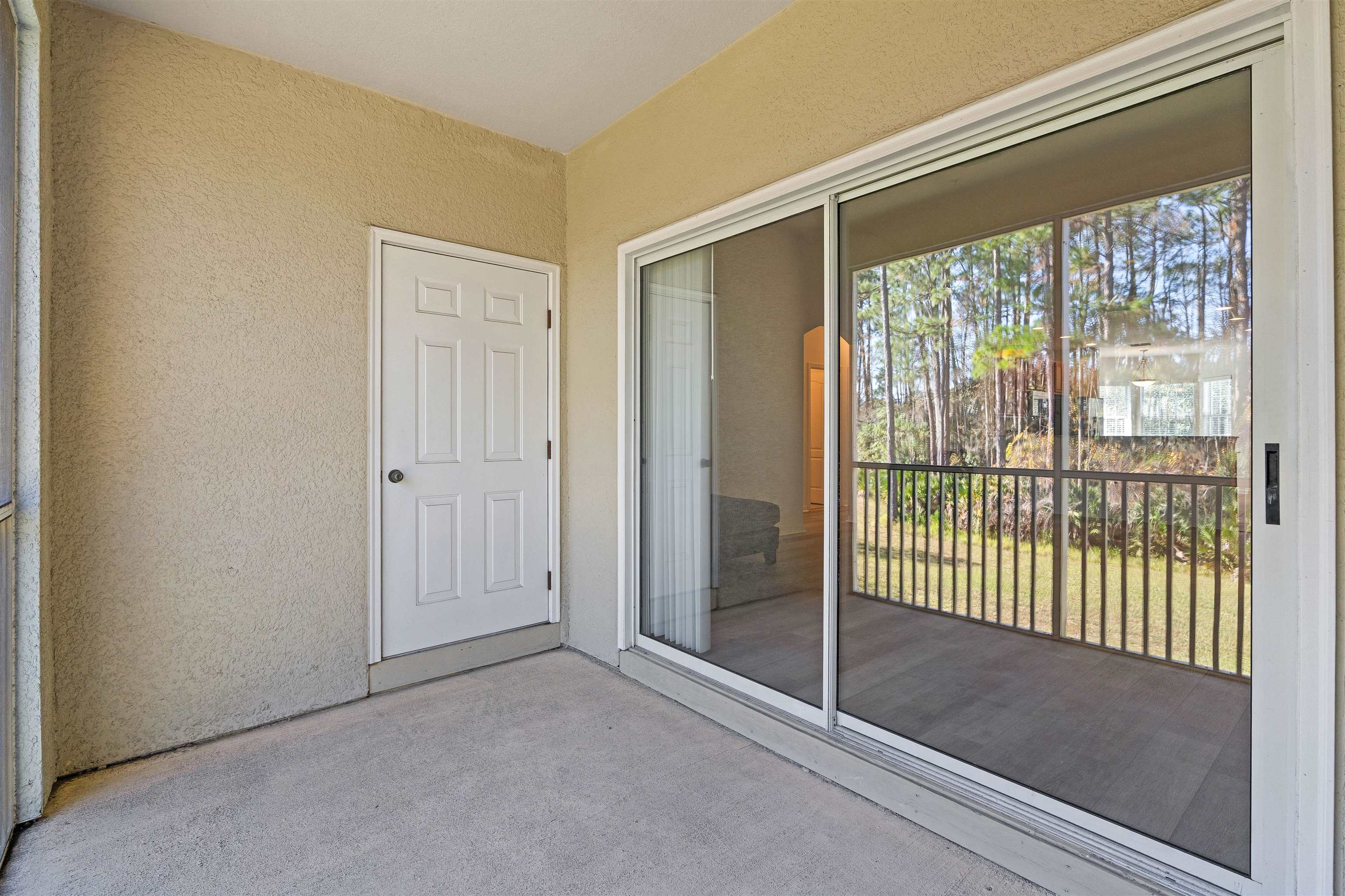 Image 31 of 78 For 215 Bayberry Cir  605