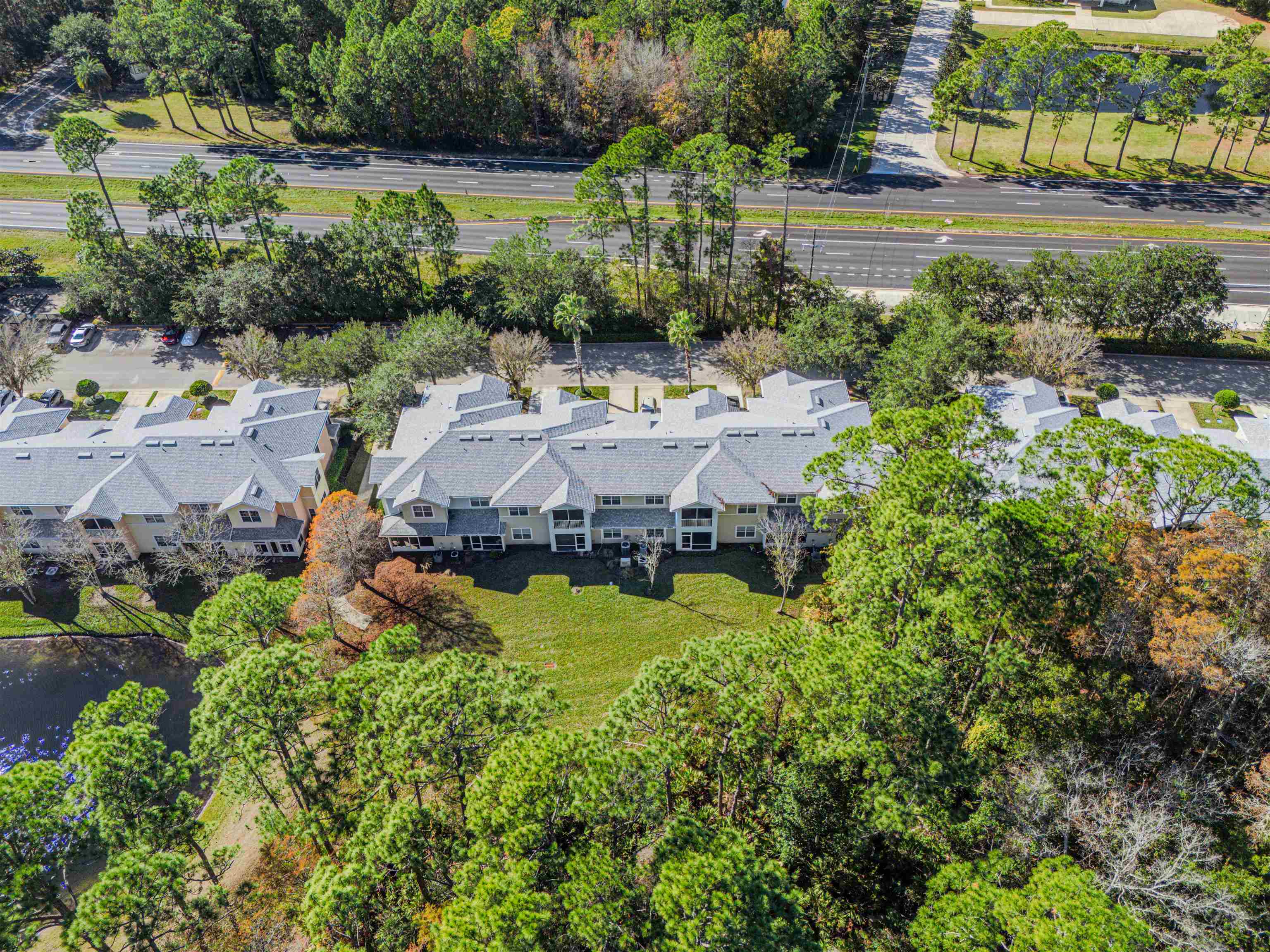 Image 63 of 78 For 215 Bayberry Cir  605