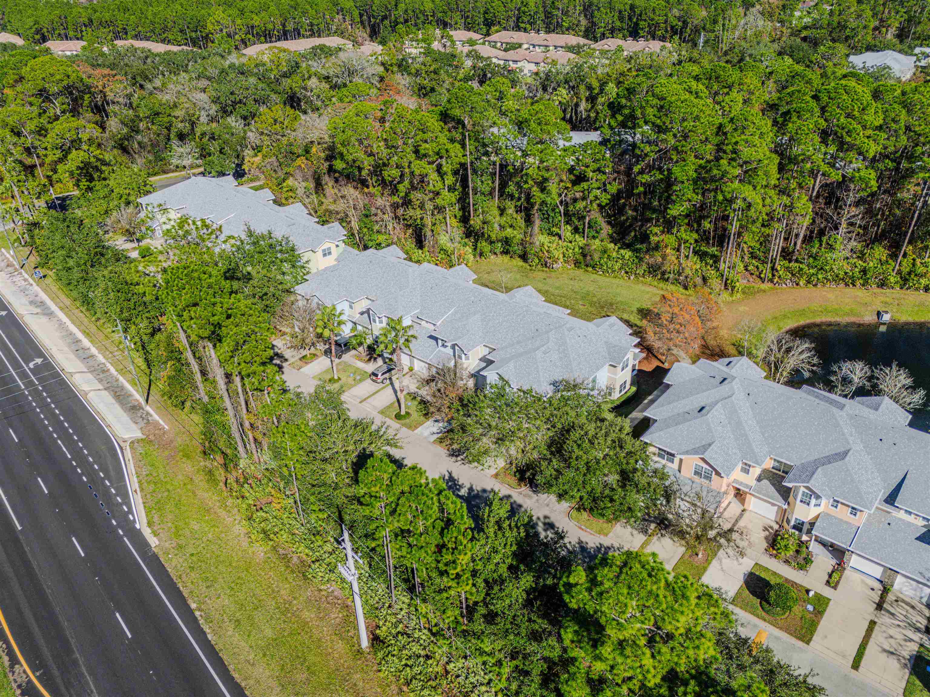 Image 64 of 78 For 215 Bayberry Cir  605