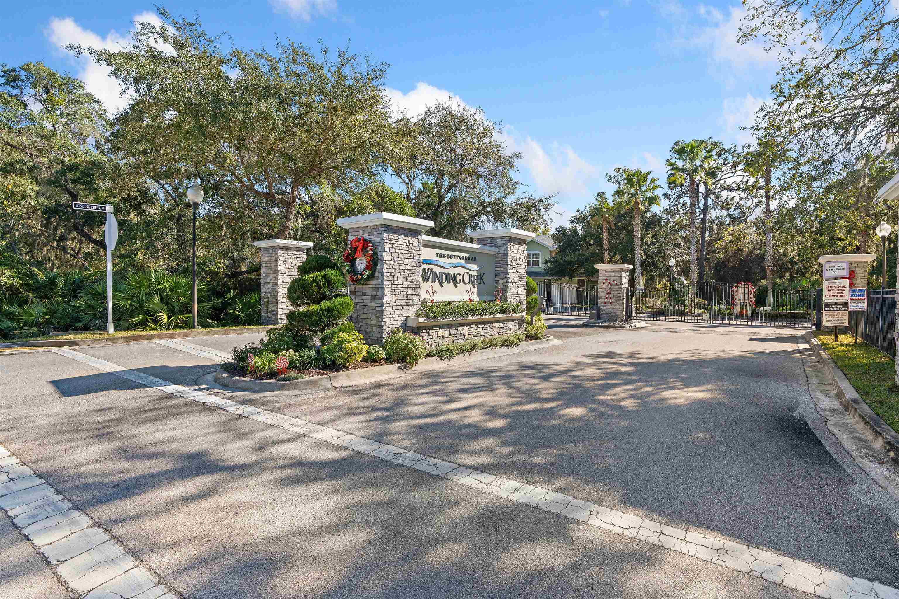 Image 67 of 78 For 215 Bayberry Cir  605