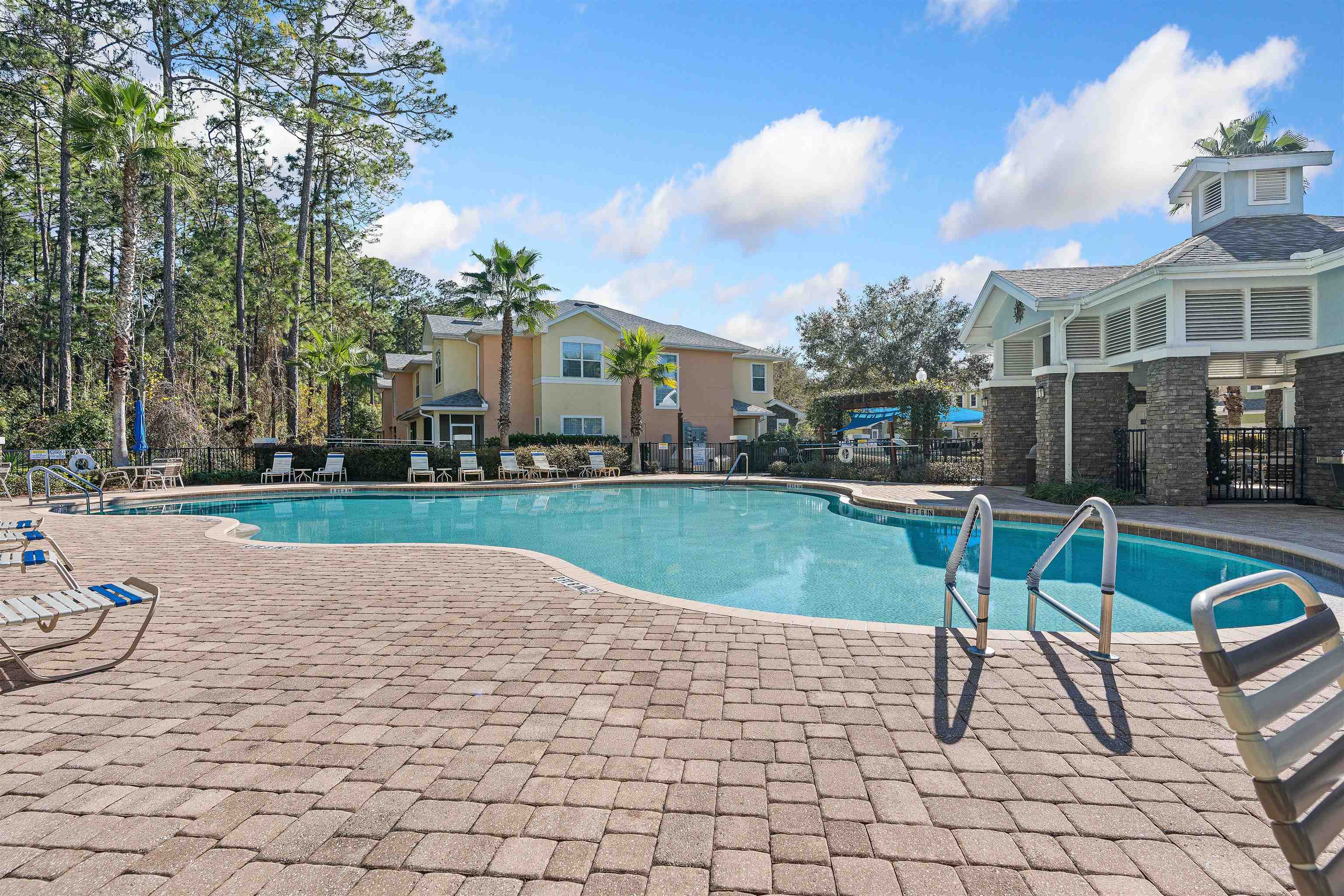 Image 71 of 78 For 215 Bayberry Cir  605