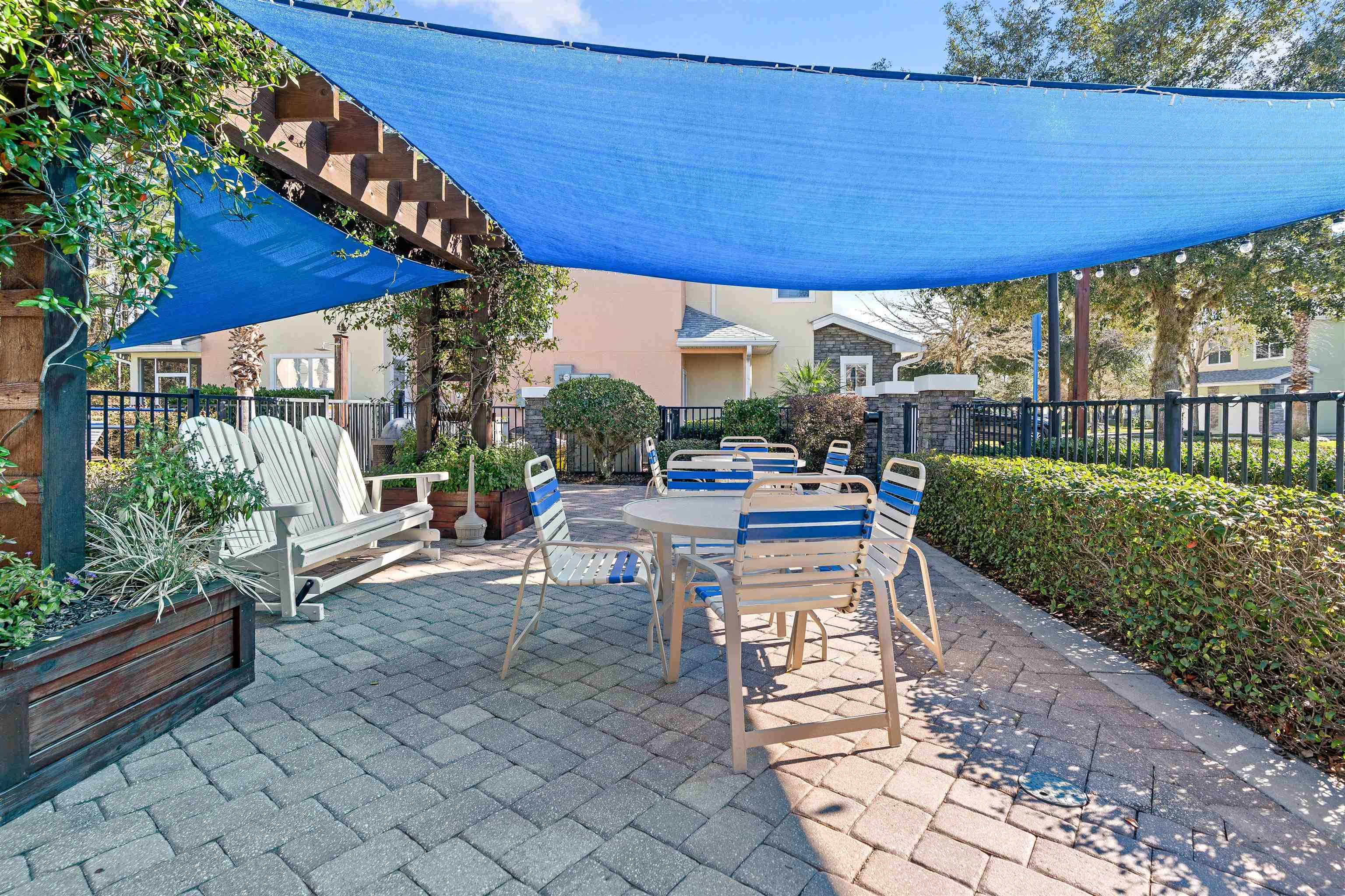 Image 74 of 78 For 215 Bayberry Cir  605