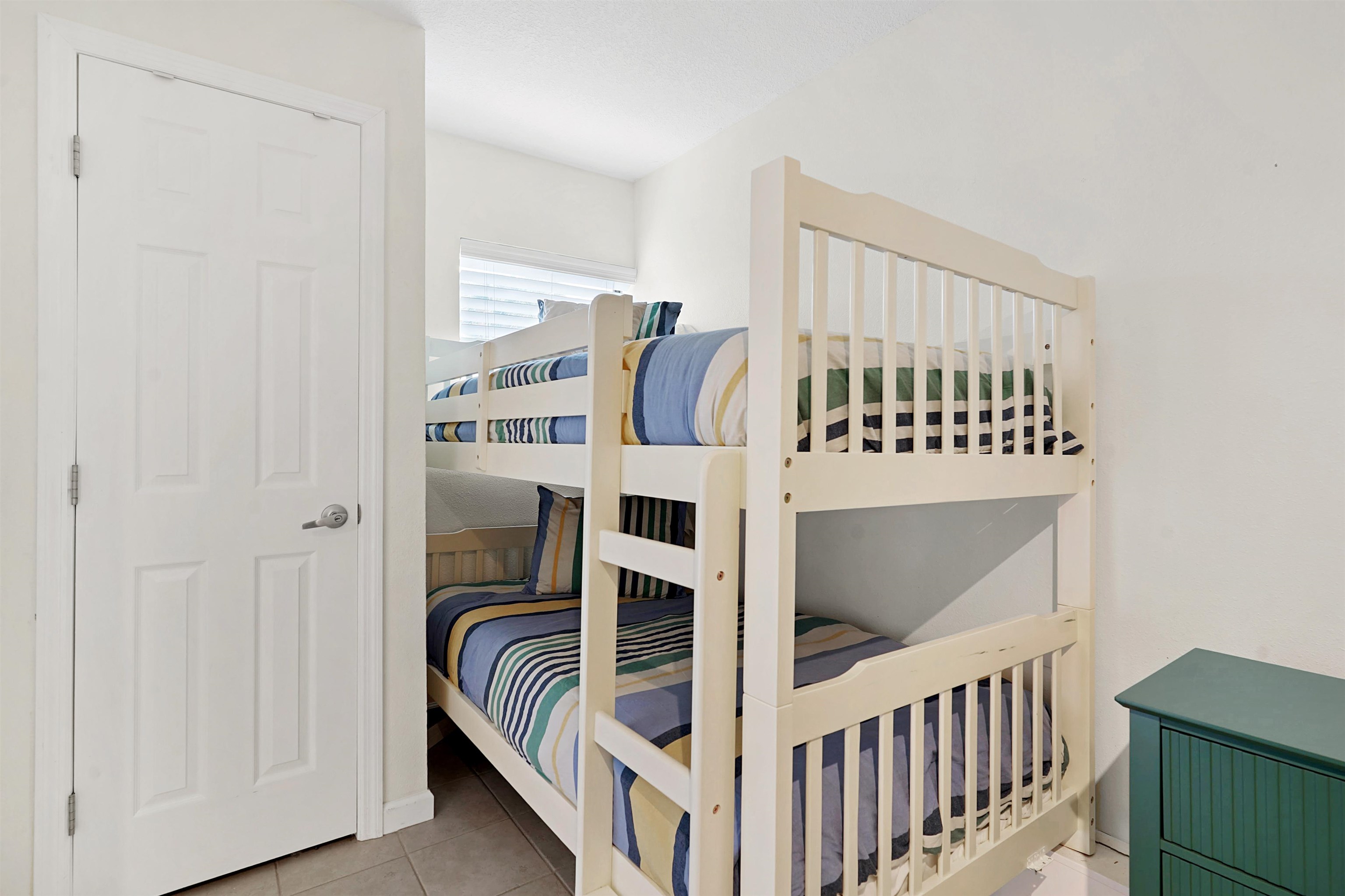 Image 24 of 48 For 4670 A1a S 2101