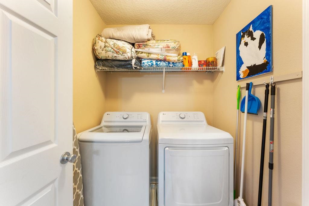 Image 28 of 42 For 205 Islander Dr