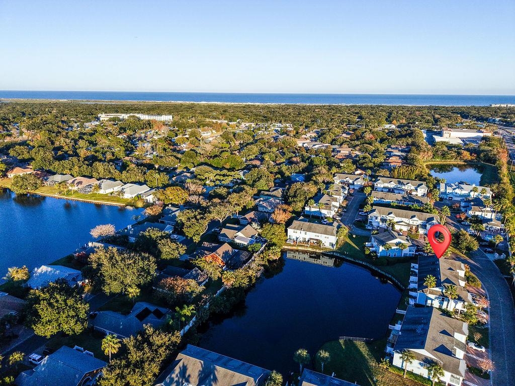 Image 35 of 42 For 205 Islander Dr