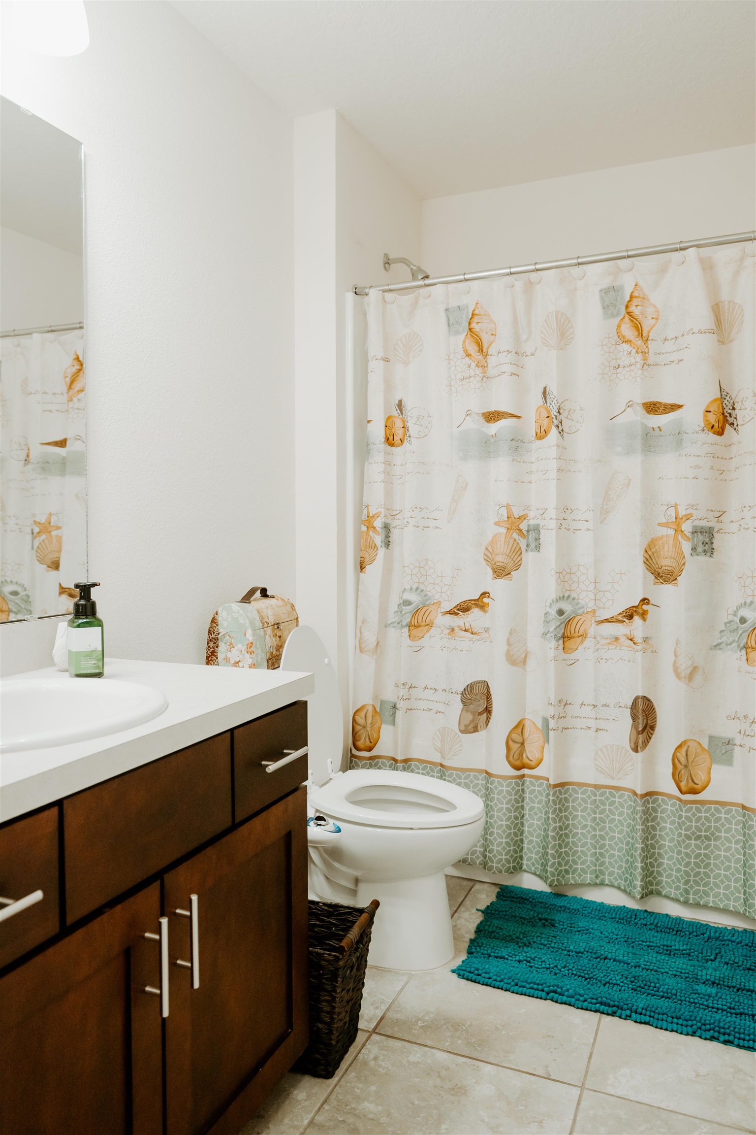 Image 12 of 51 For 563 Seville Pkwy