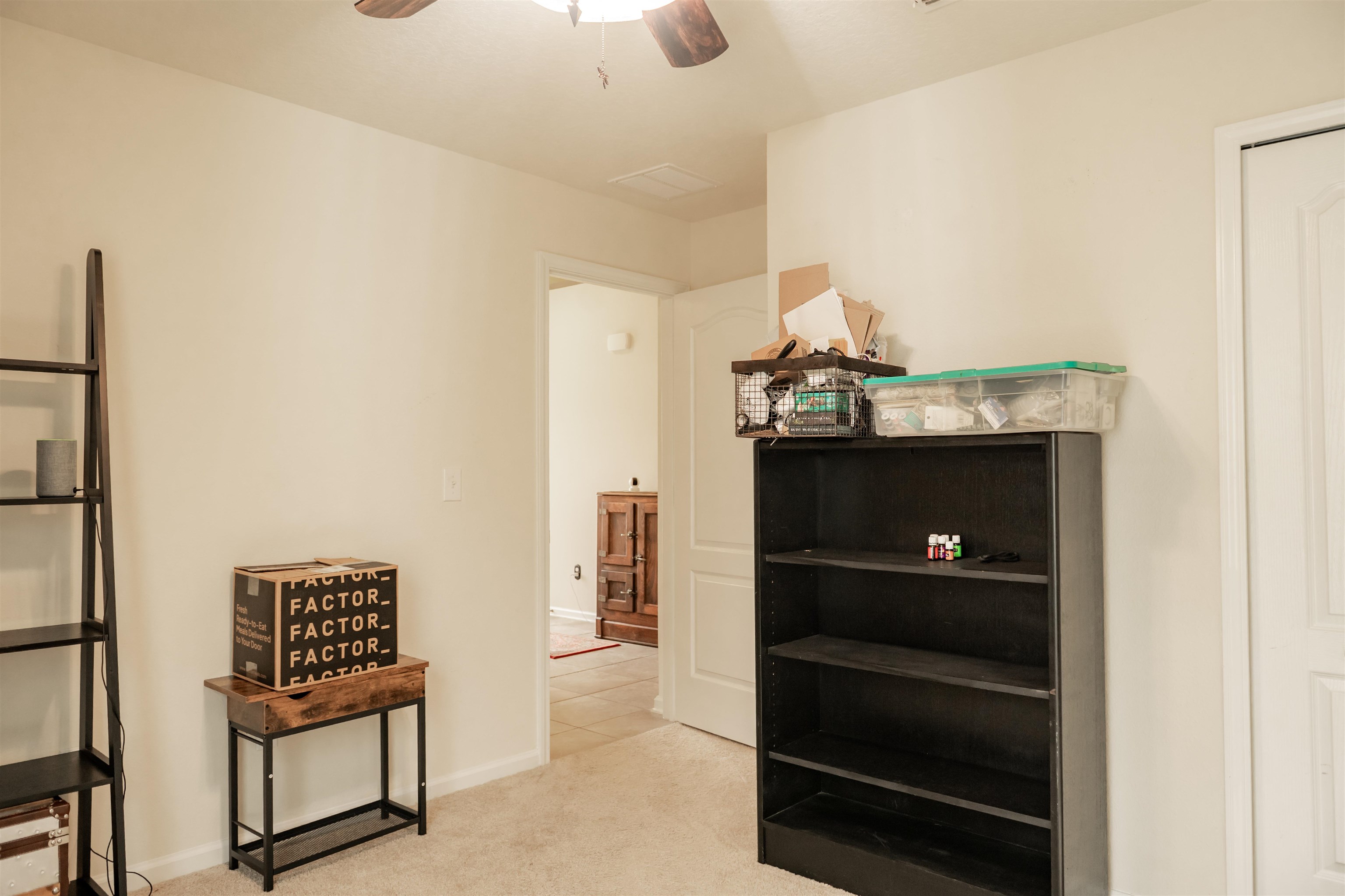 Image 17 of 51 For 563 Seville Pkwy