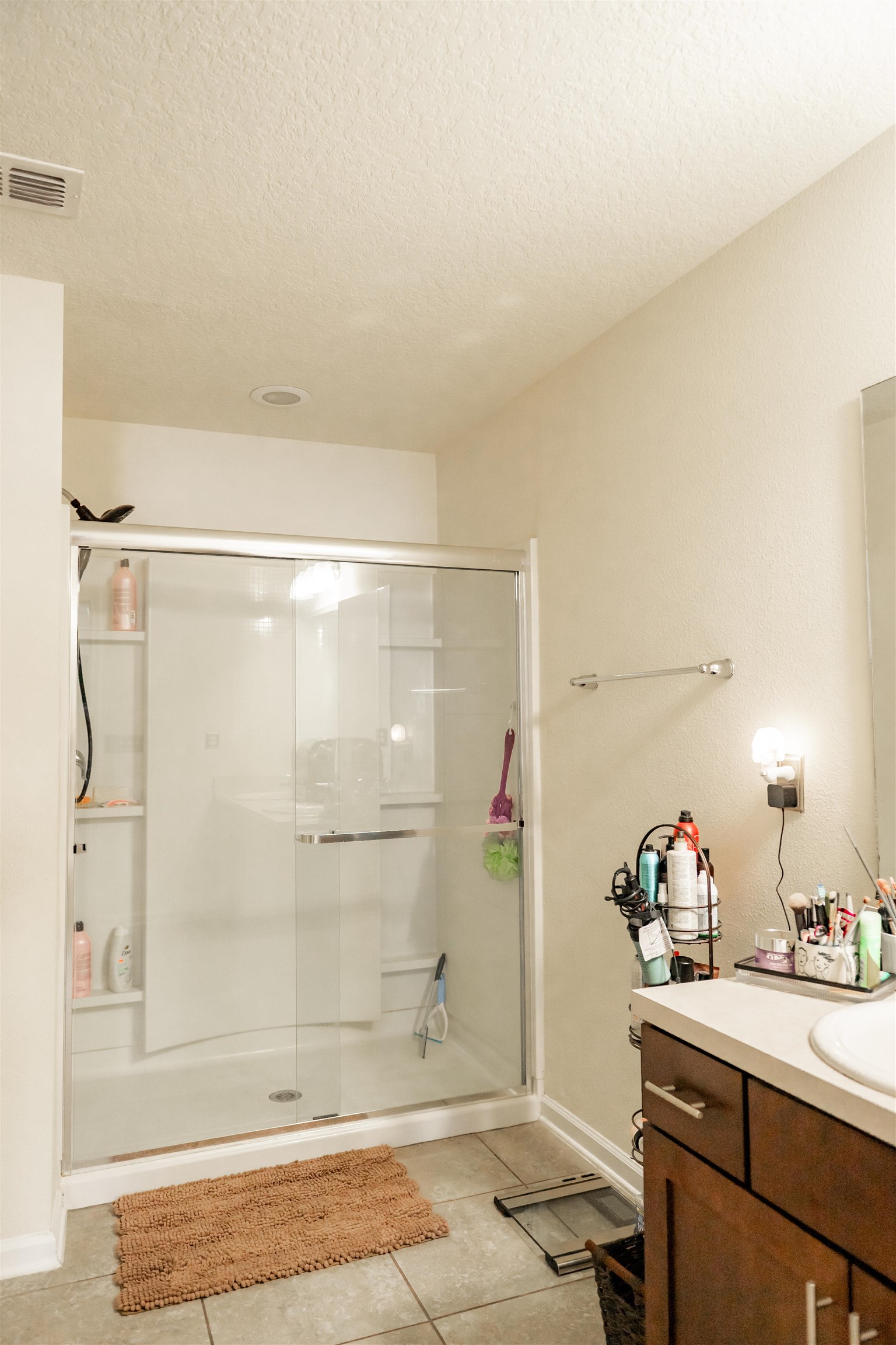 Image 41 of 51 For 563 Seville Pkwy