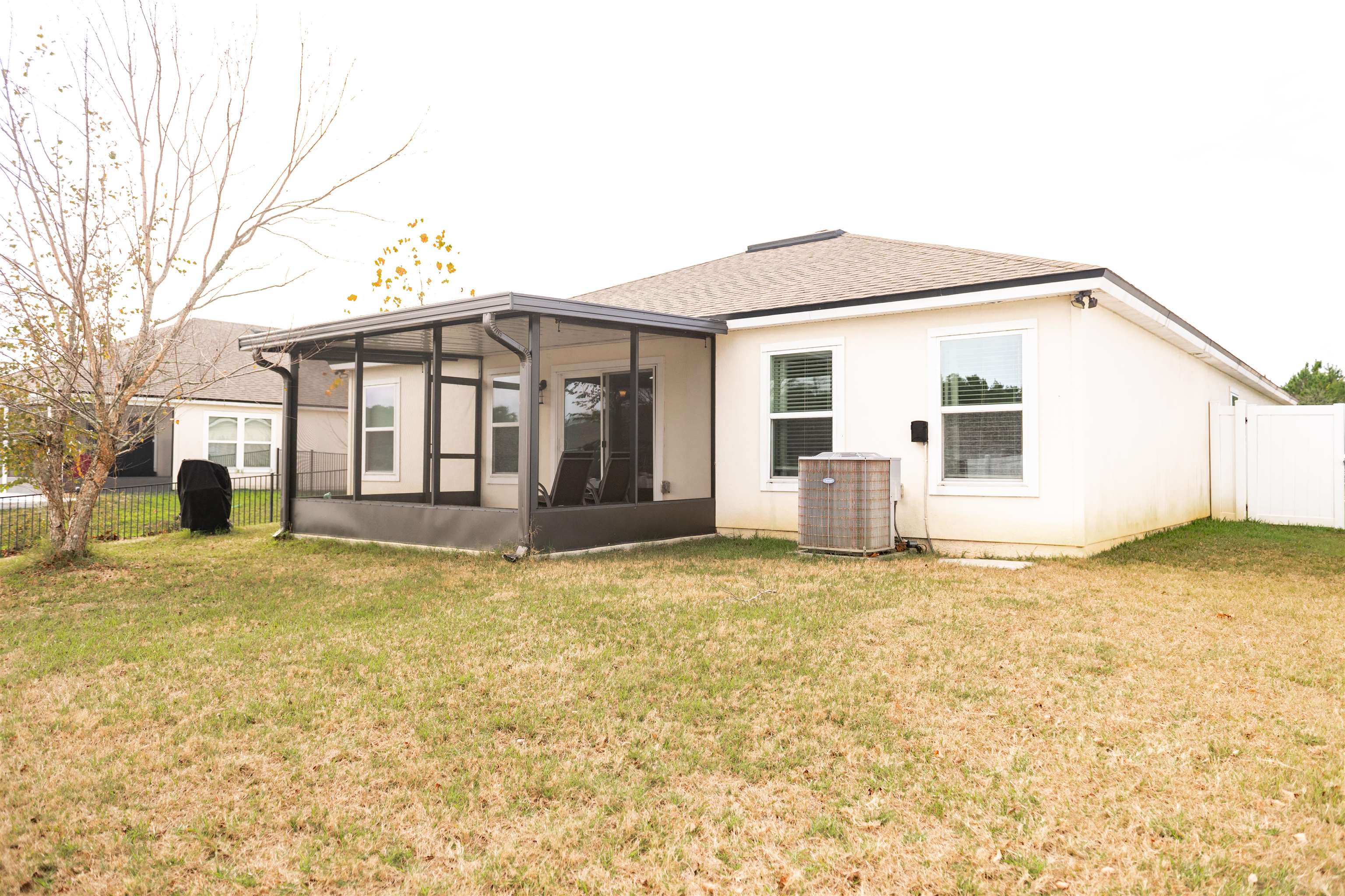 Image 47 of 51 For 563 Seville Pkwy