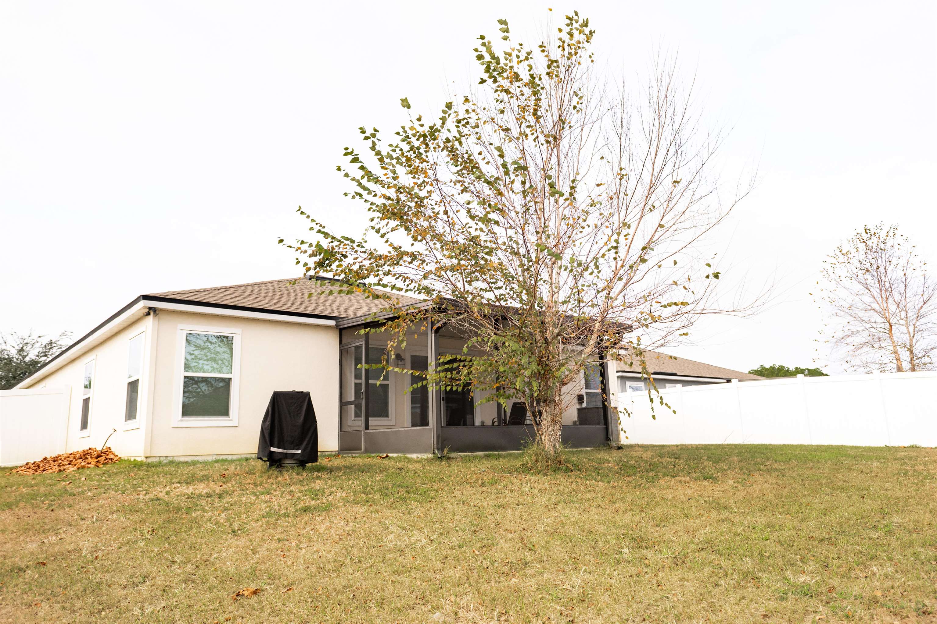 Image 48 of 51 For 563 Seville Pkwy