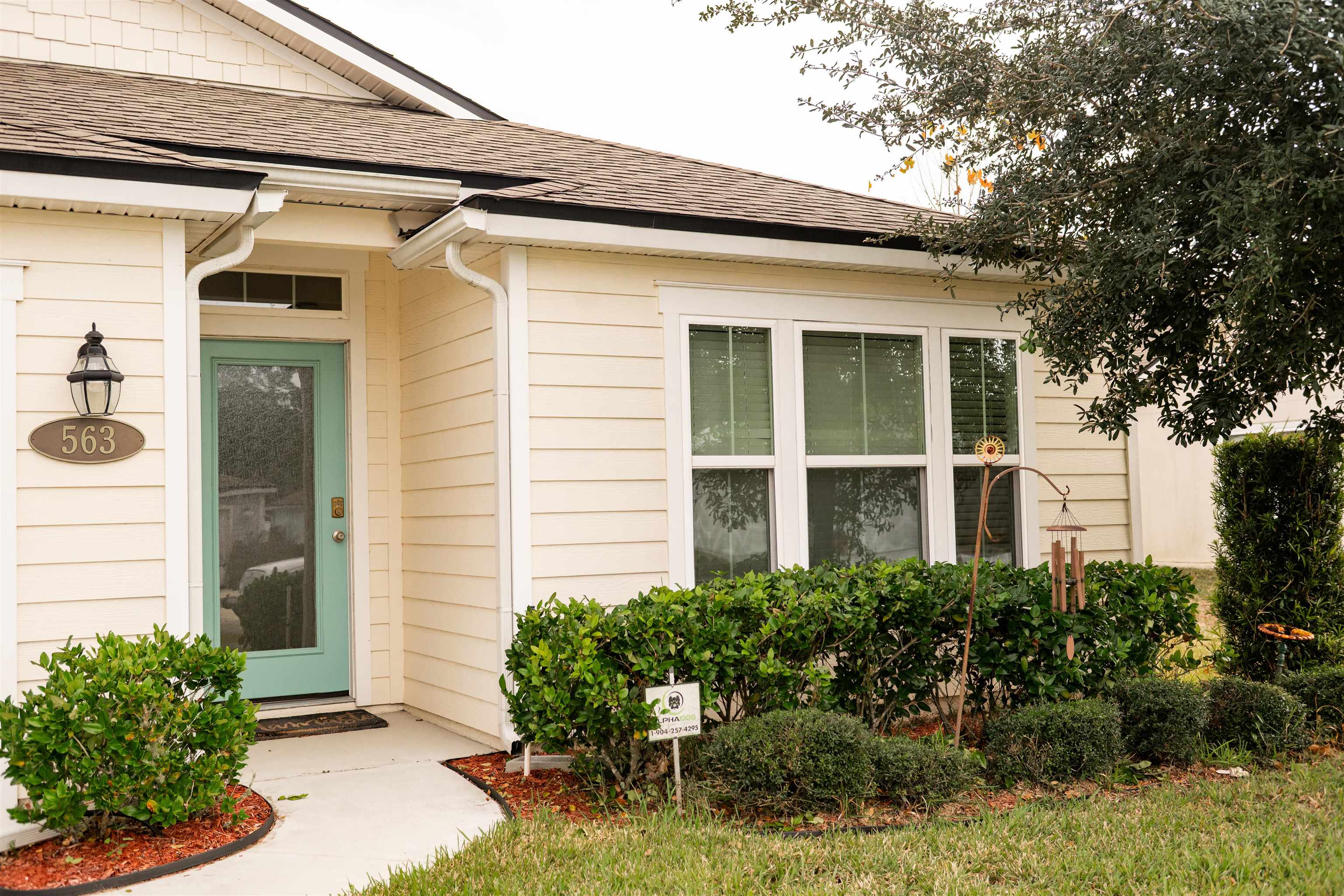 Image 5 of 51 For 563 Seville Pkwy