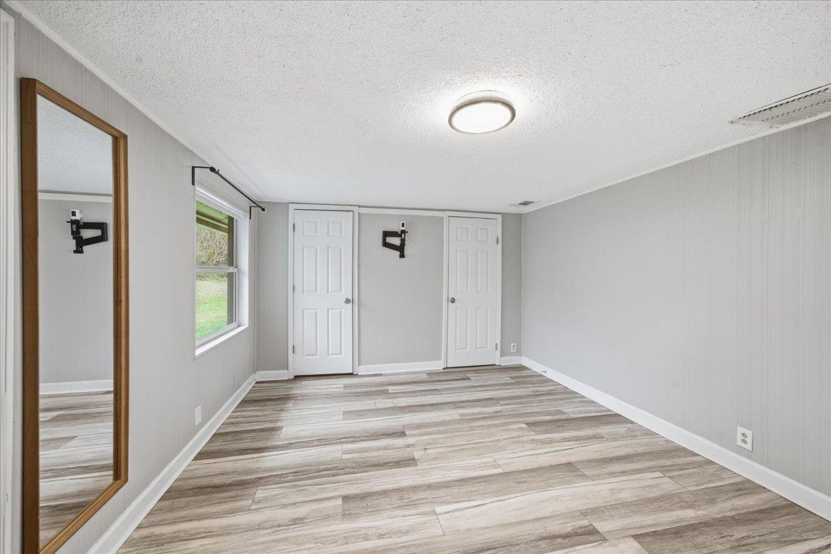 Image 20 of 45 For 5419 Alpha Ave