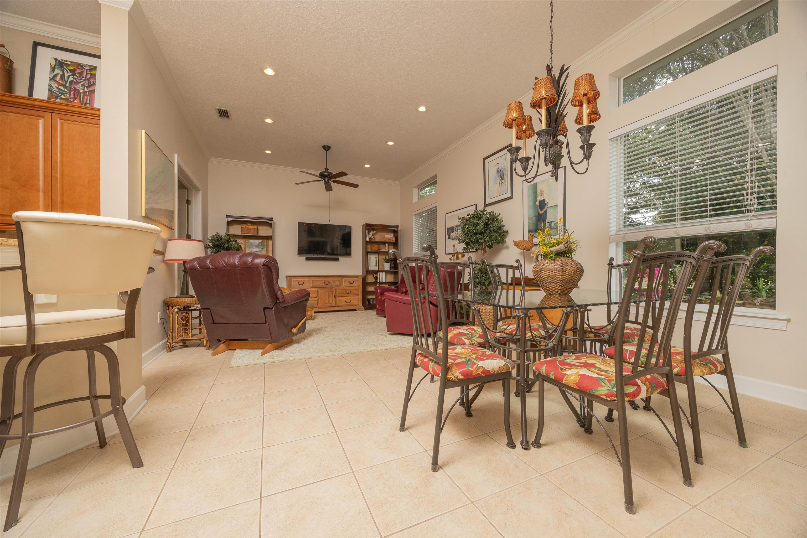 Image 19 of 77 For 1160 Inverness Dr