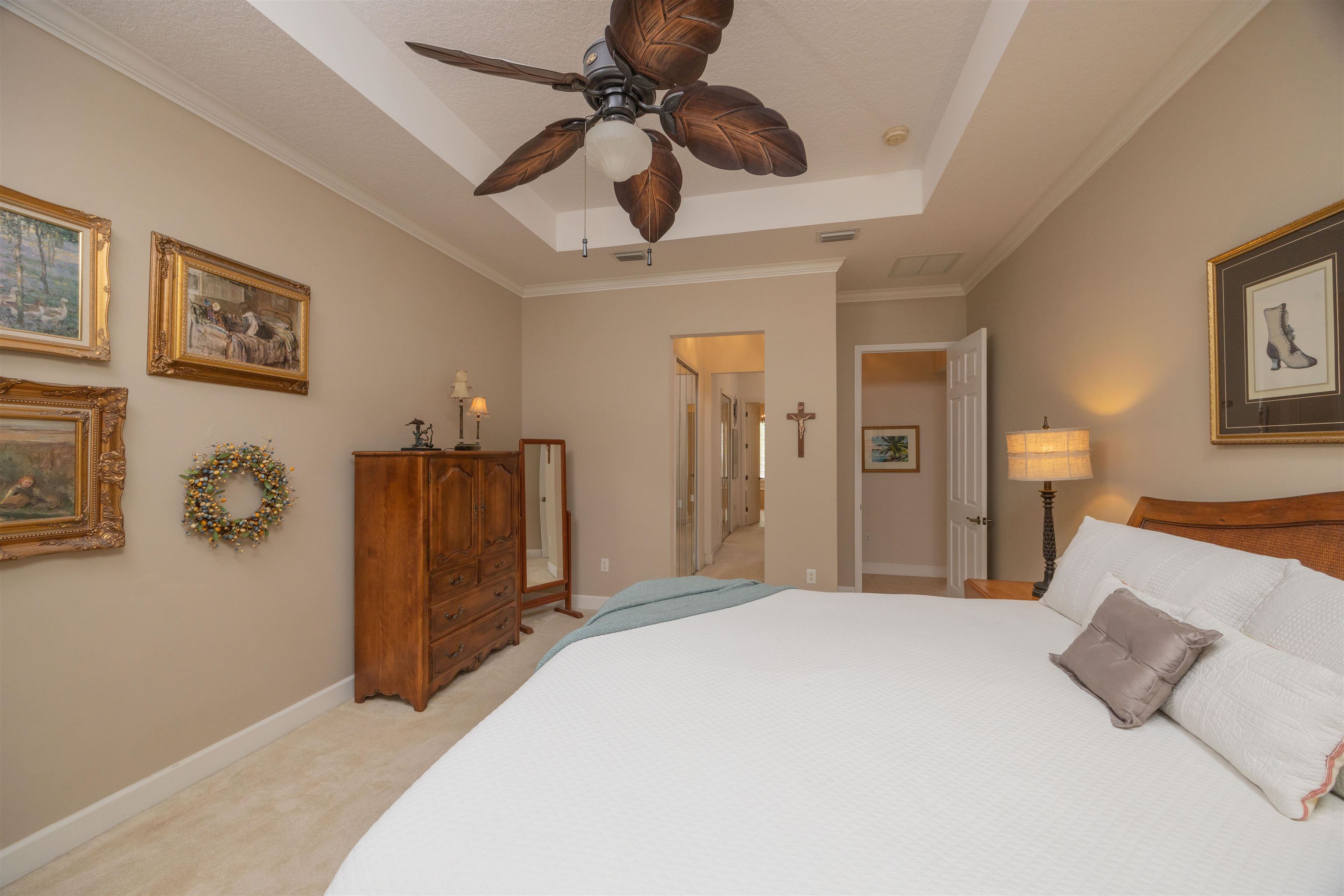 Image 27 of 77 For 1160 Inverness Dr