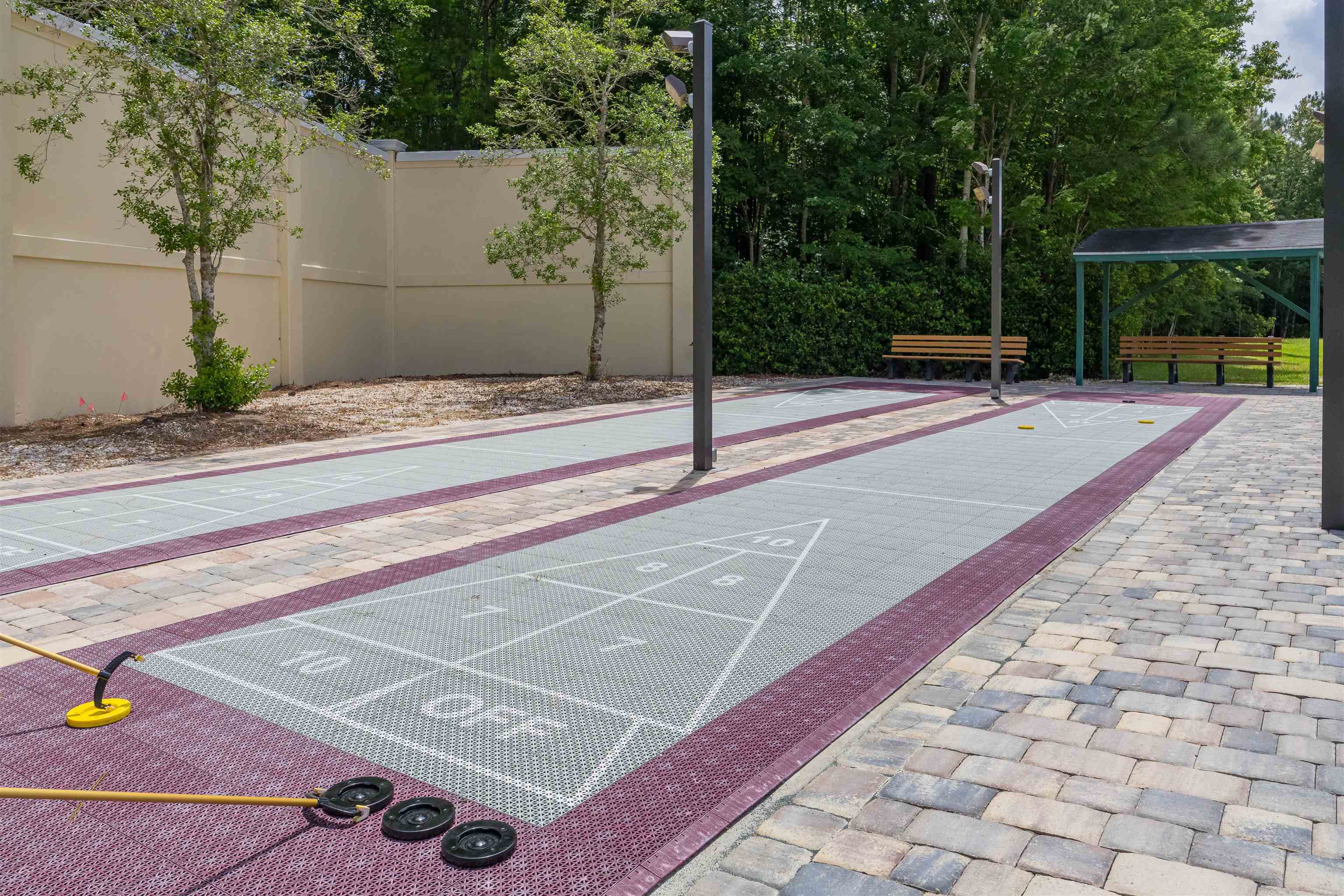 Image 74 of 77 For 1160 Inverness Dr