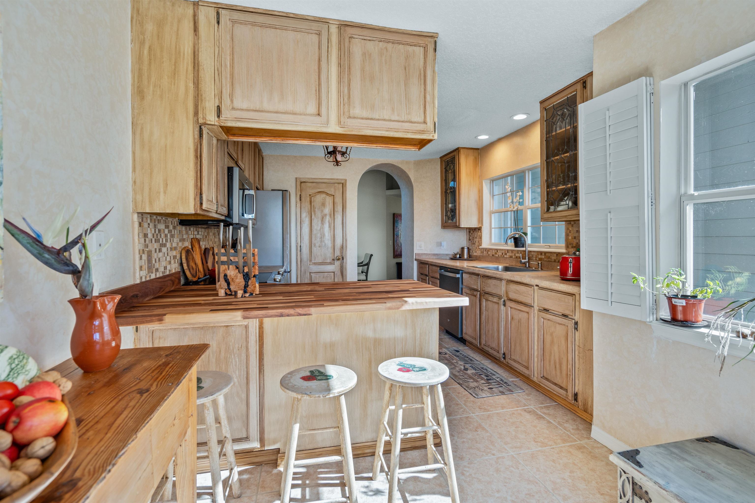 Image 10 of 66 For 9244 July Ln