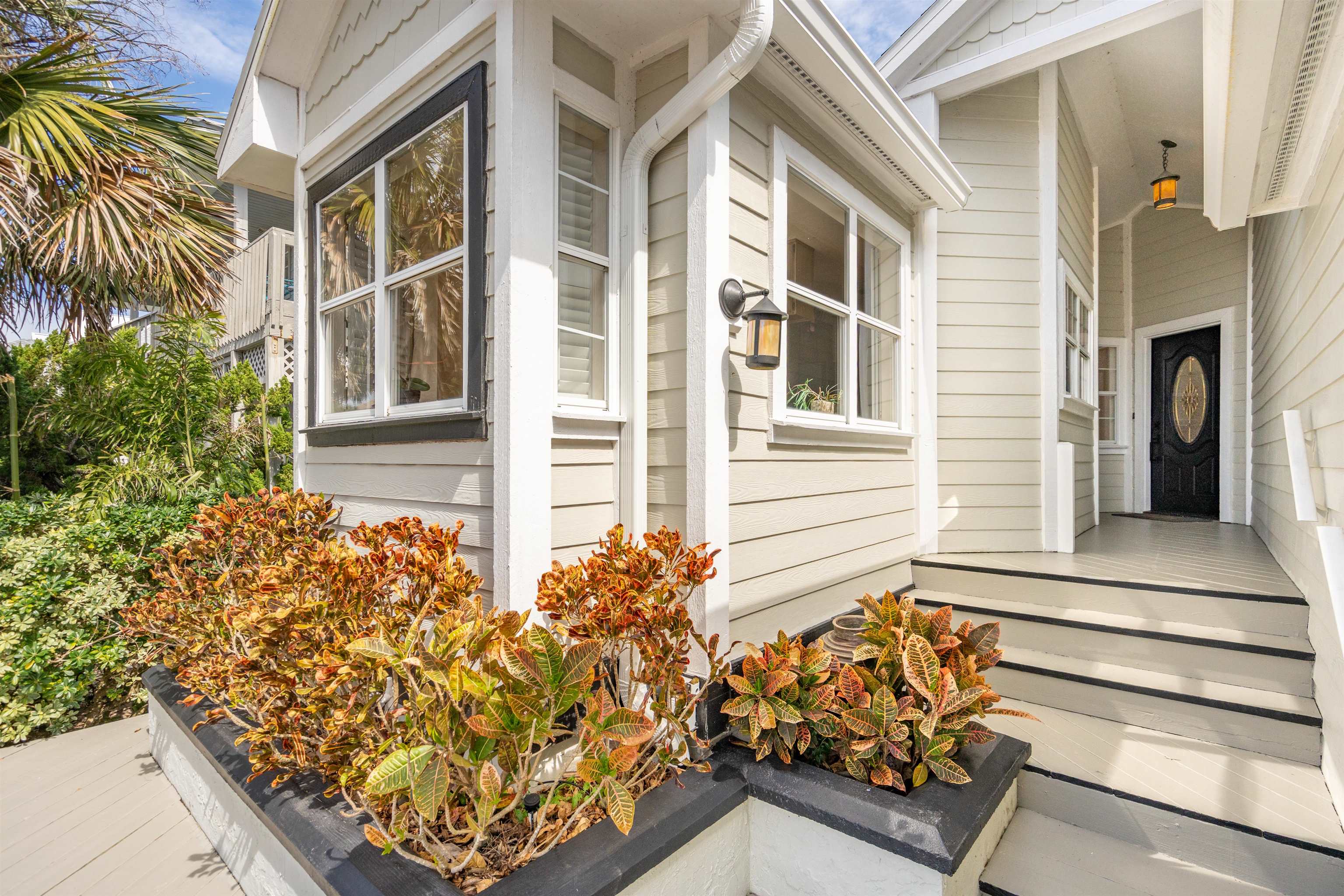 Image 3 of 66 For 9244 July Ln