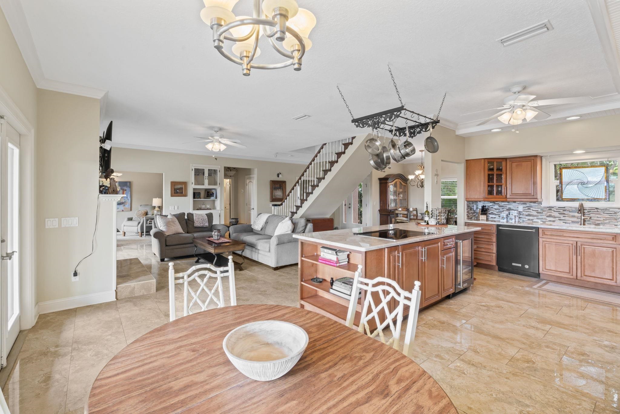 Image 18 of 77 For 821 Kalli Creek Lane