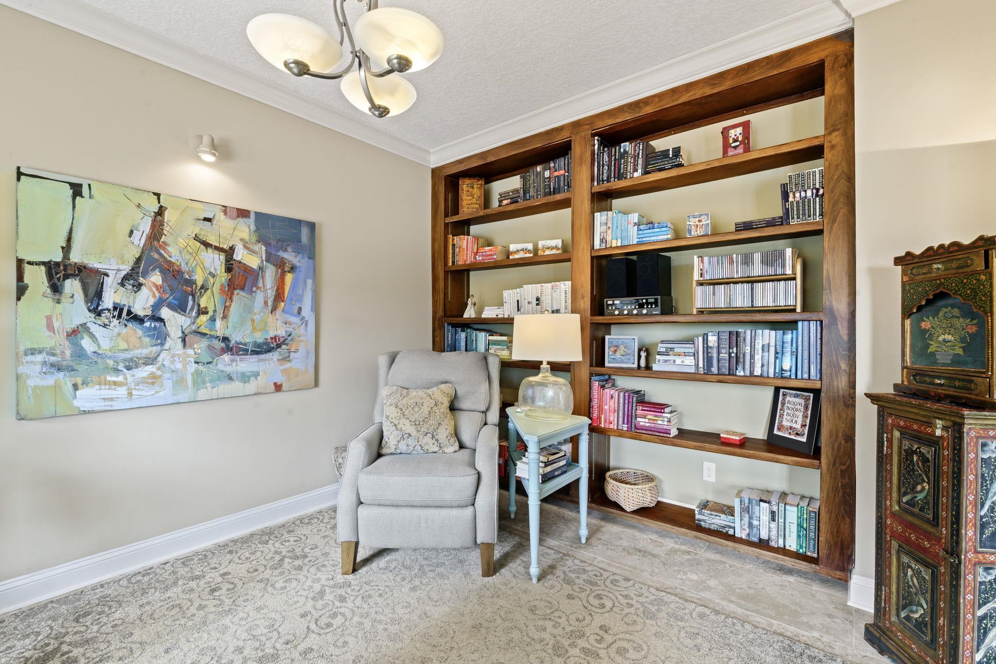 Image 22 of 77 For 821 Kalli Creek Lane