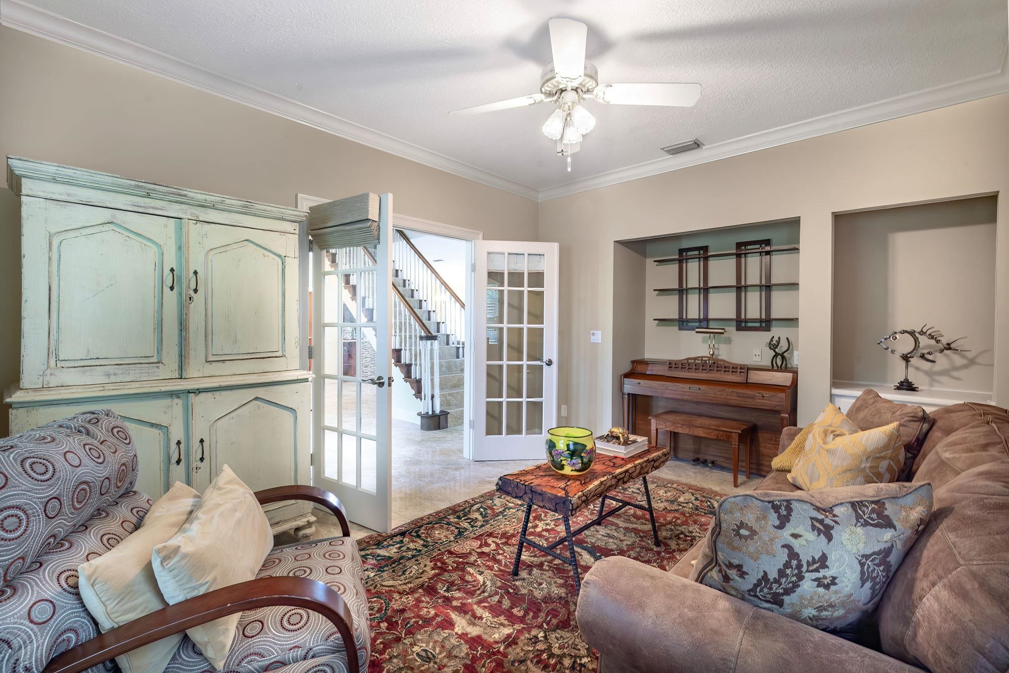 Image 23 of 77 For 821 Kalli Creek Lane