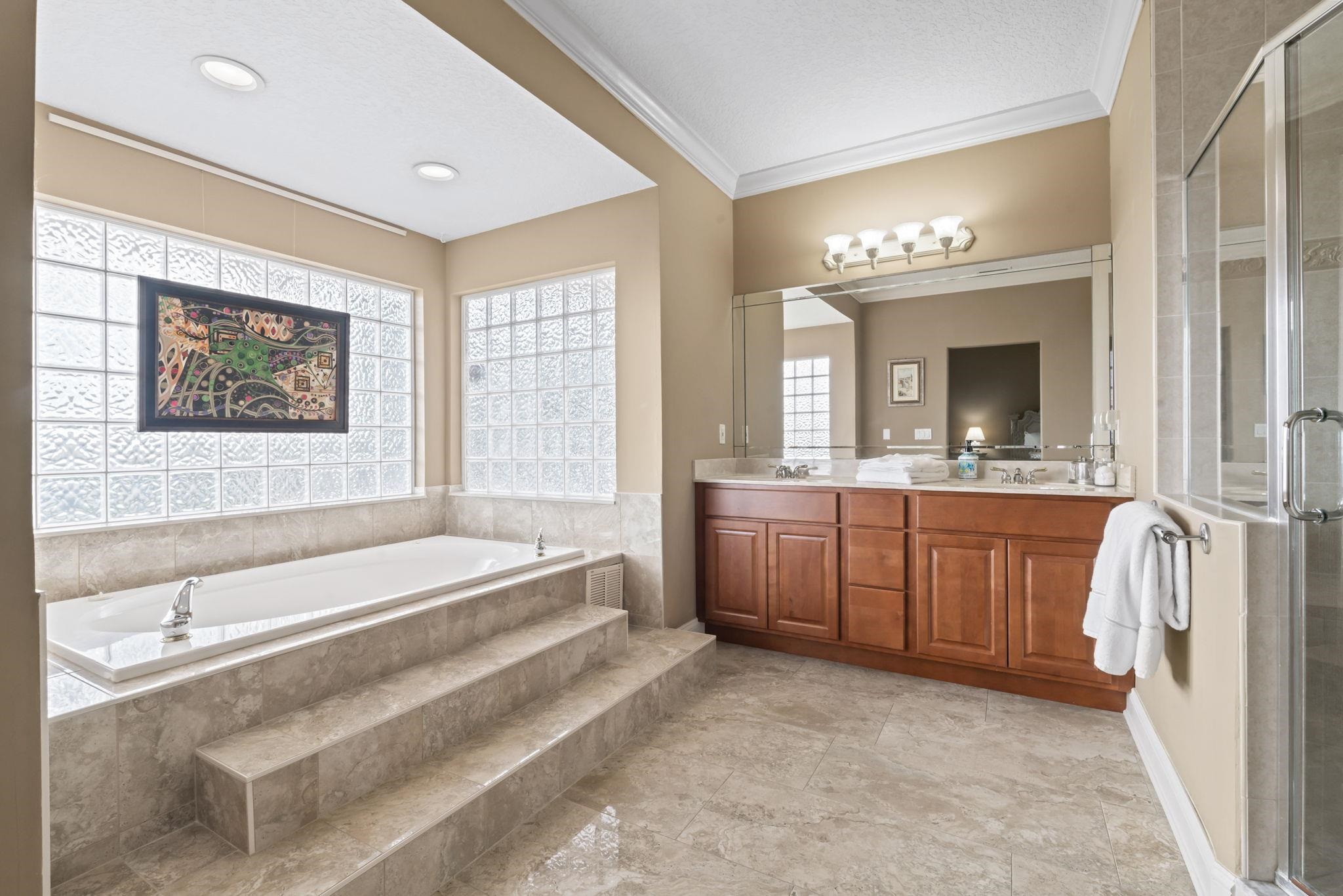 Image 28 of 77 For 821 Kalli Creek Lane