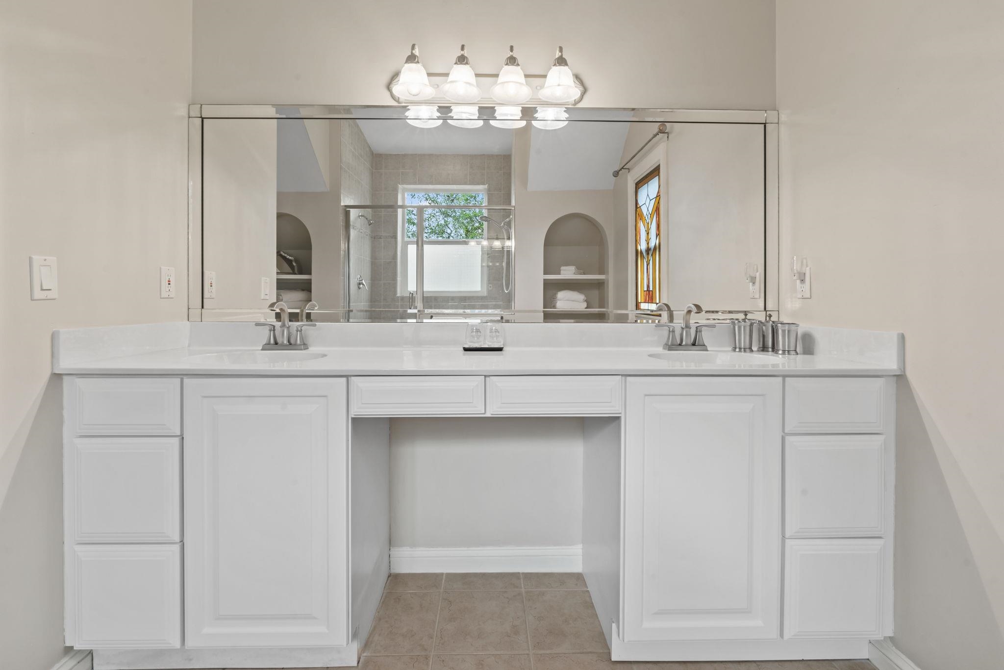 Image 52 of 77 For 821 Kalli Creek Lane