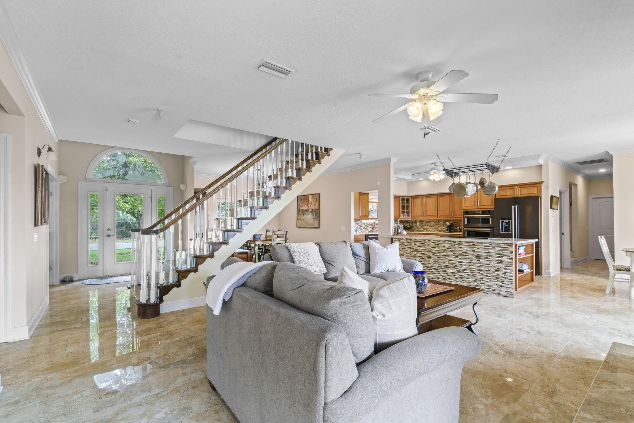 Image 9 of 77 For 821 Kalli Creek Lane