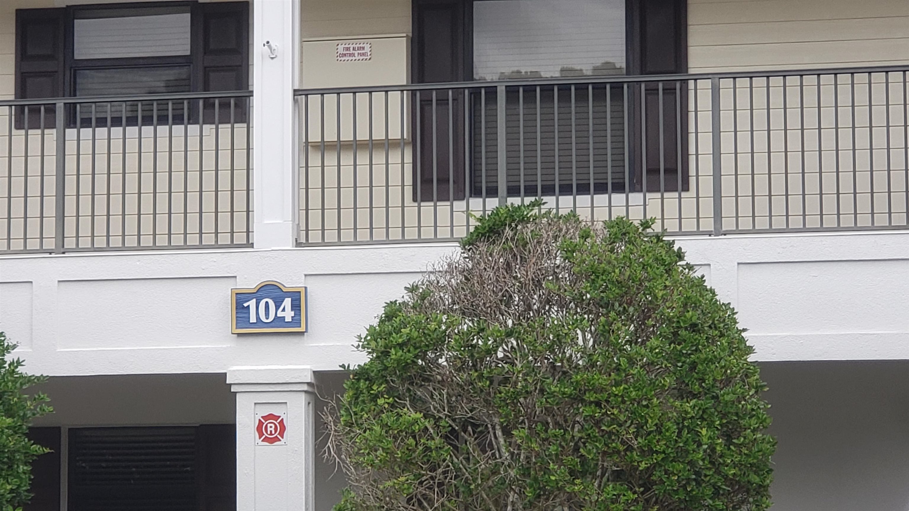 Image 28 of 32 For 104 Laurel Wood Way  207