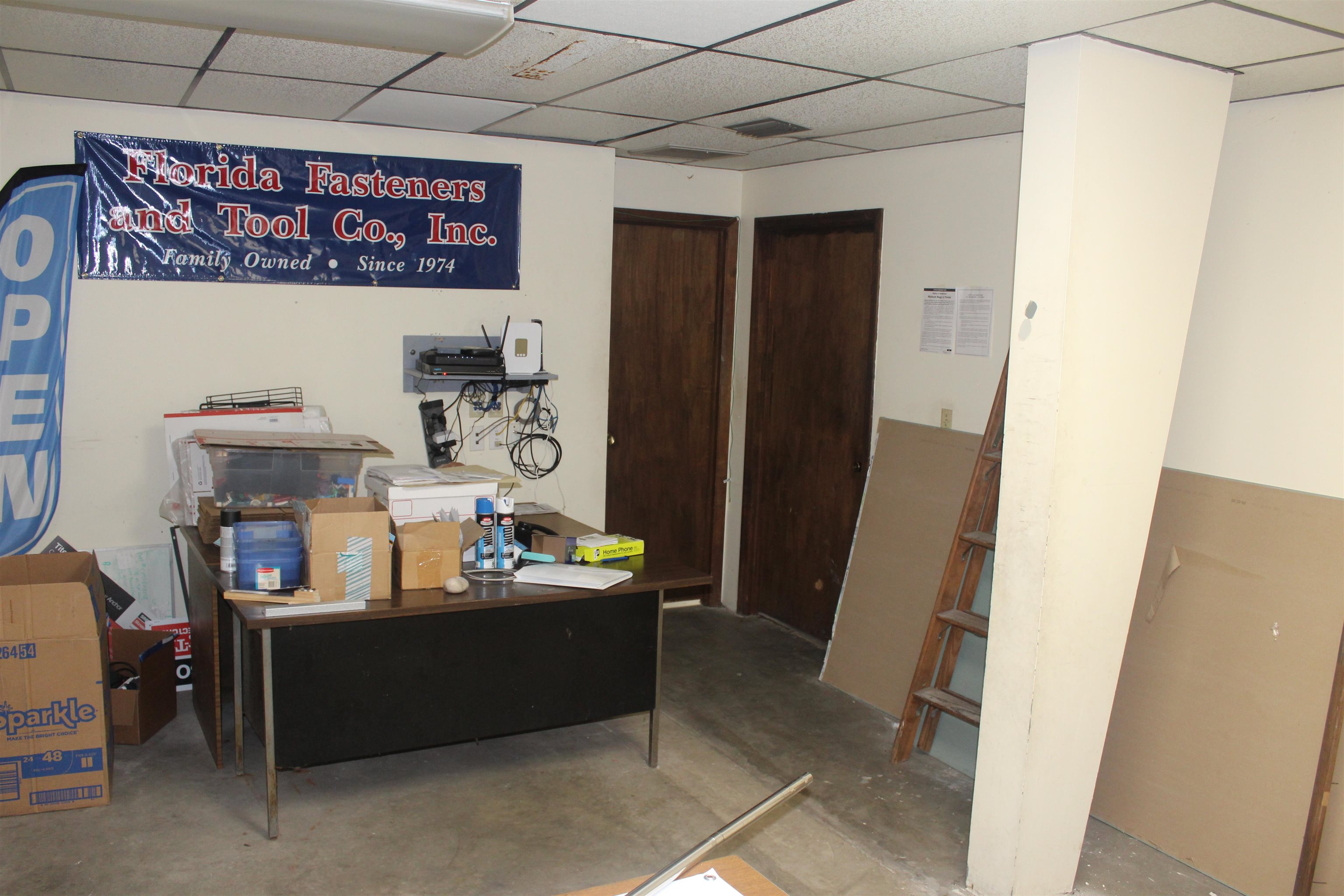 Image 18 of 28 For 2826 Waldo Road Ne