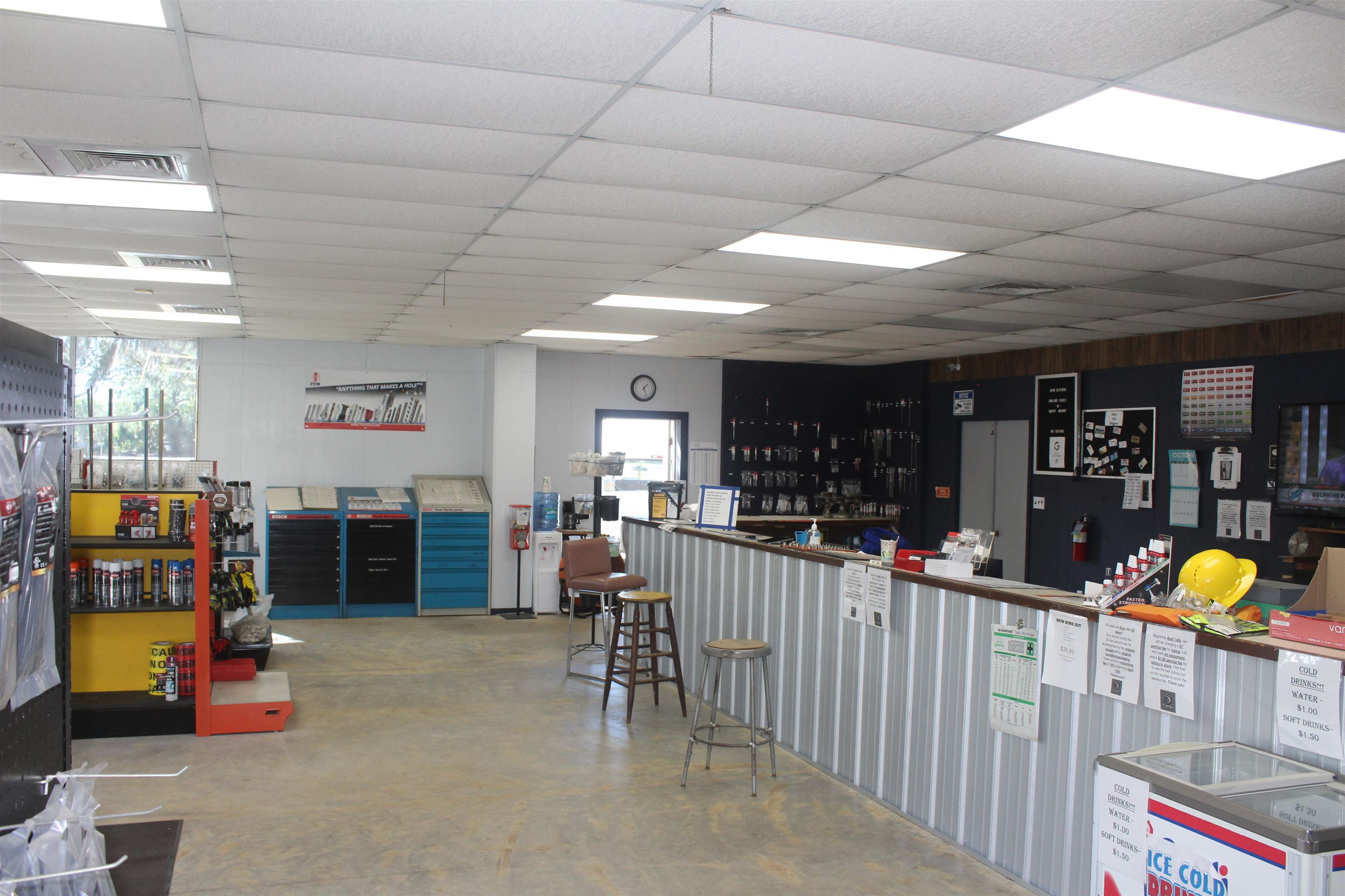 Image 21 of 28 For 2826 Waldo Road Ne