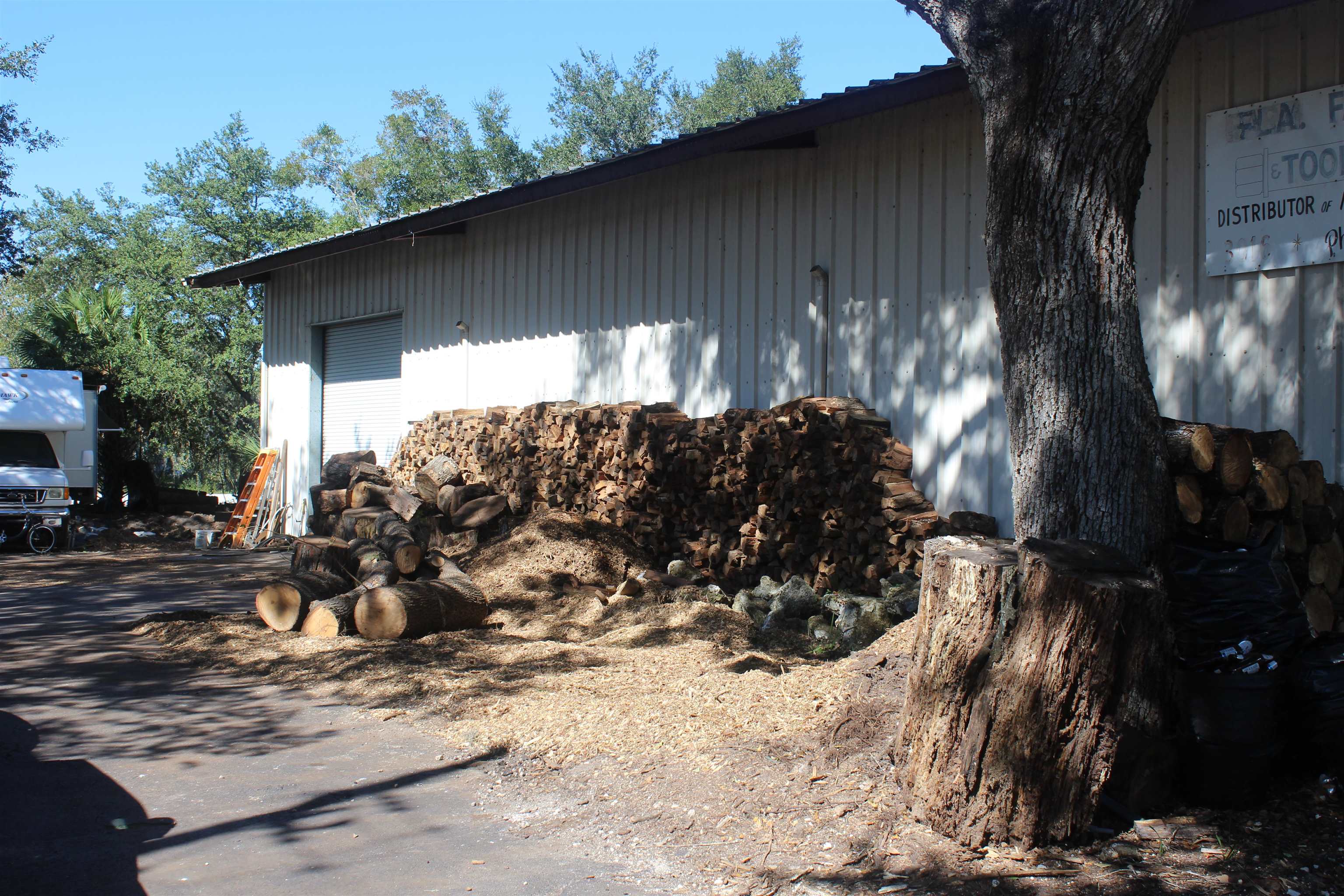 Image 25 of 28 For 2826 Waldo Road Ne