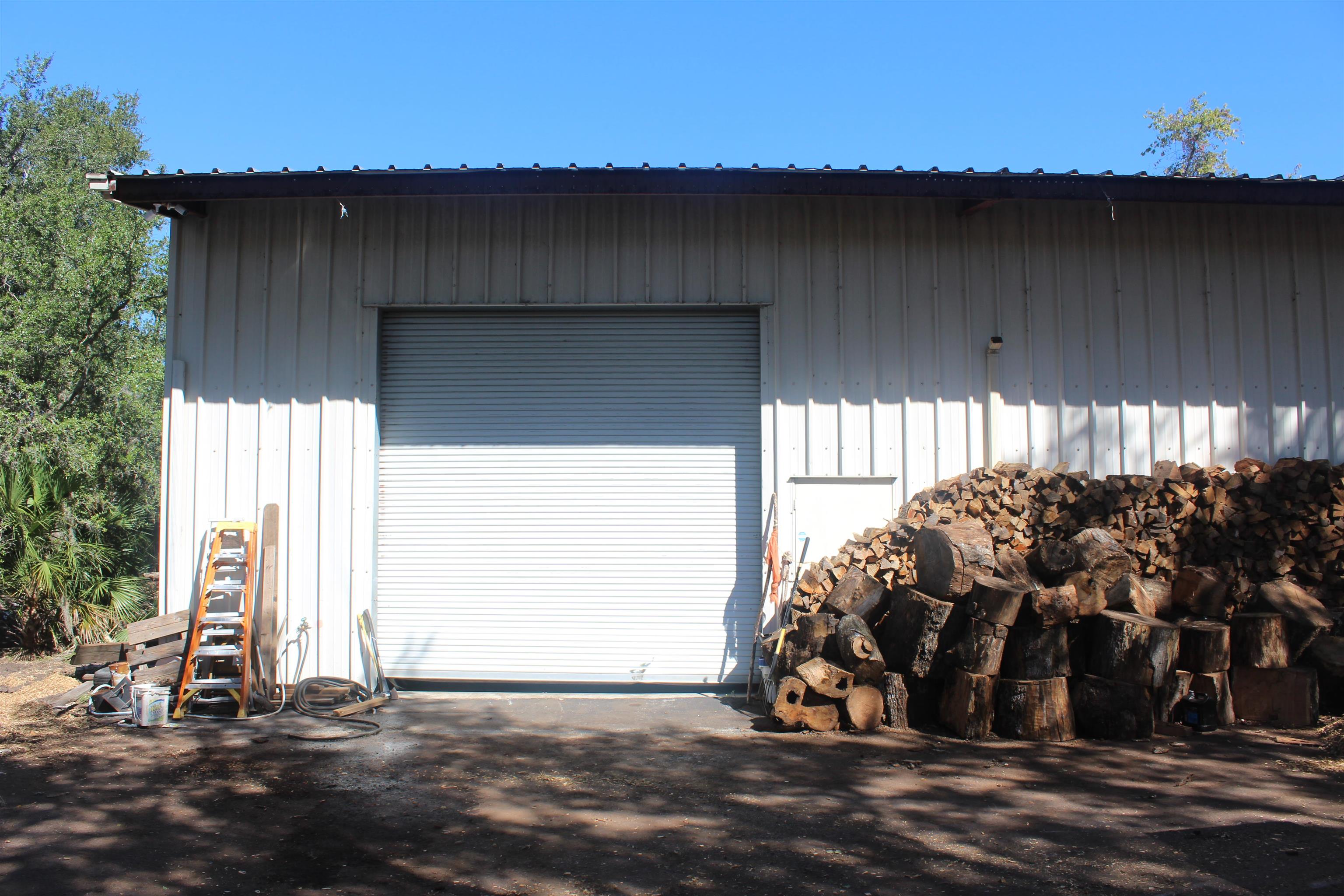 Image 4 of 28 For 2826 Waldo Road Ne