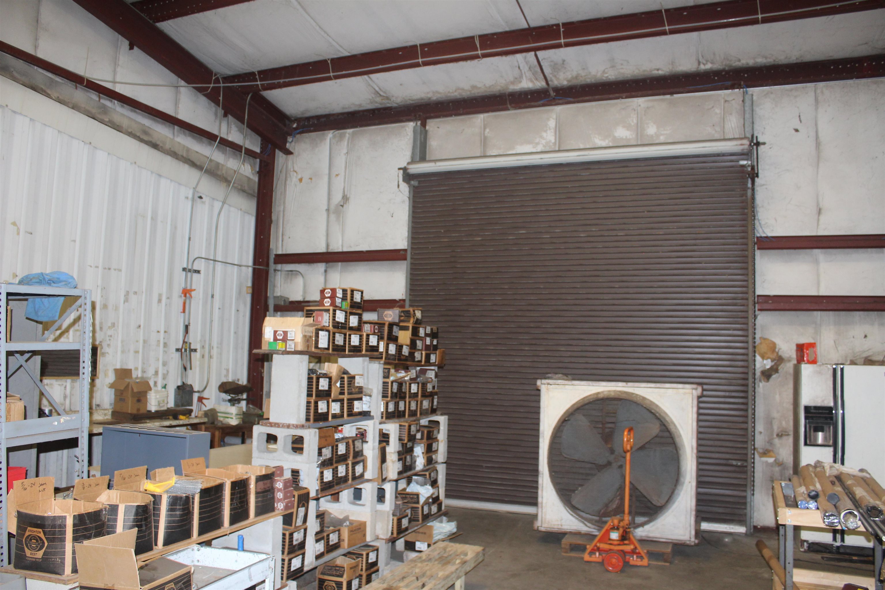 Image 5 of 28 For 2826 Waldo Road Ne