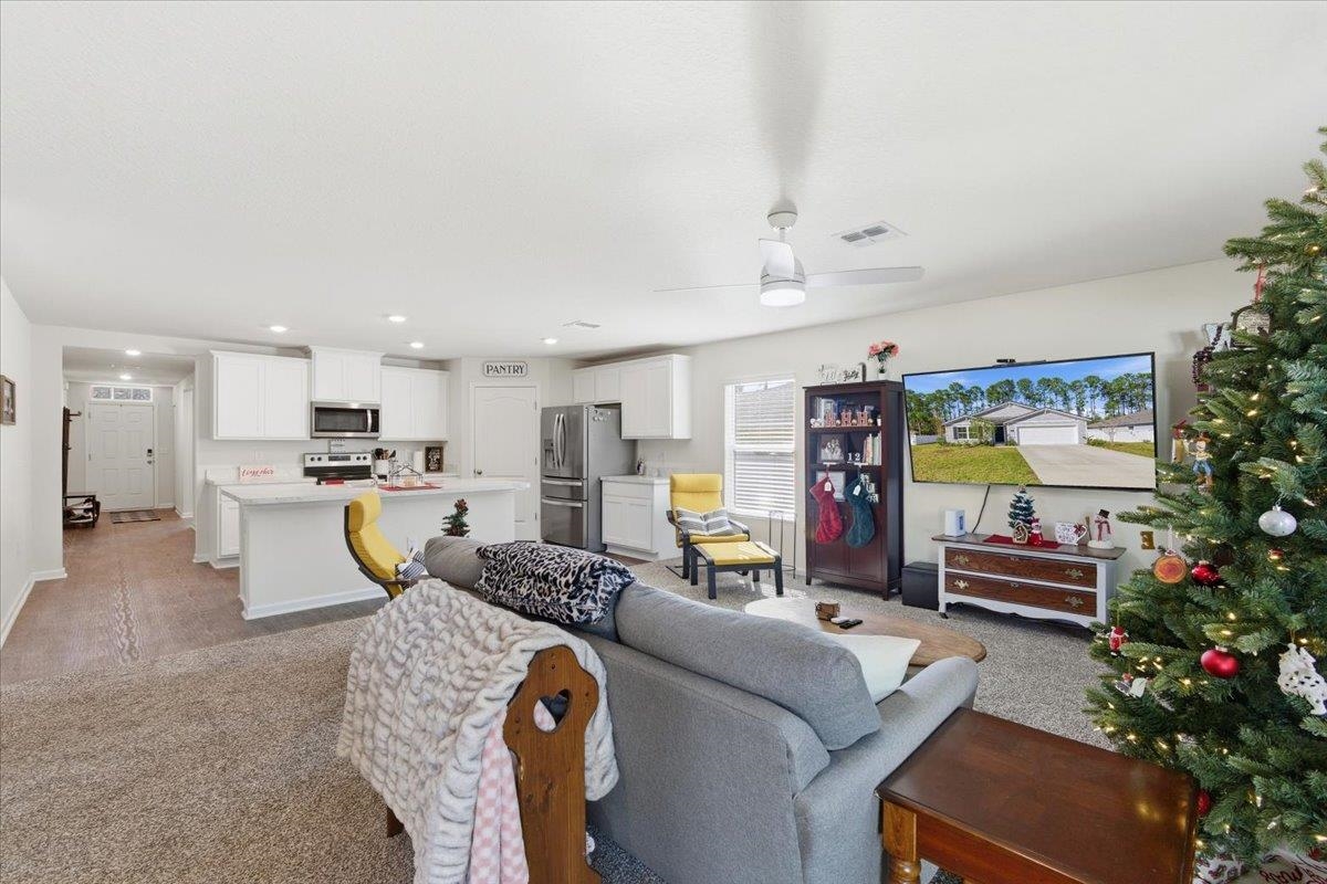 Image 14 of 57 For 100 Ryan Dr  