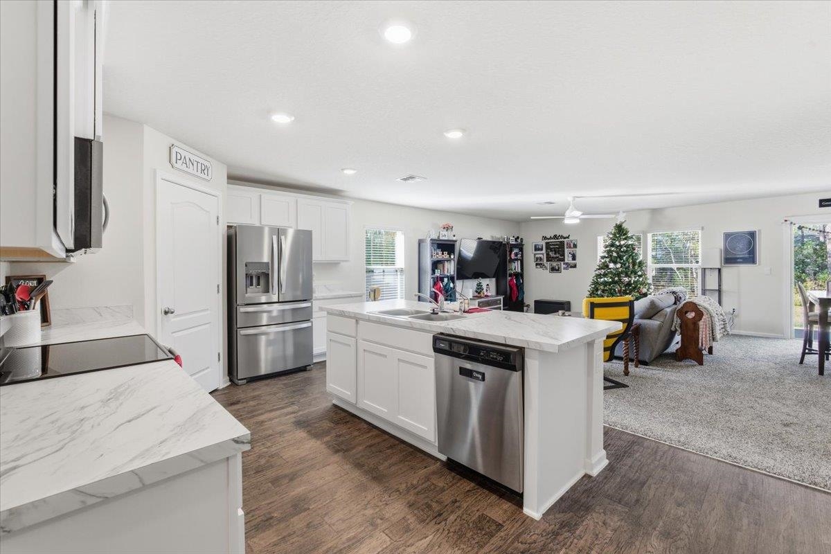 Image 18 of 57 For 100 Ryan Dr  