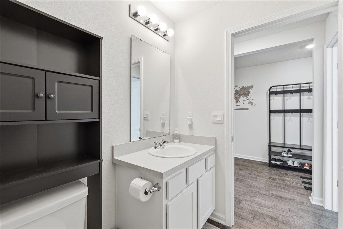 Image 36 of 57 For 100 Ryan Dr  