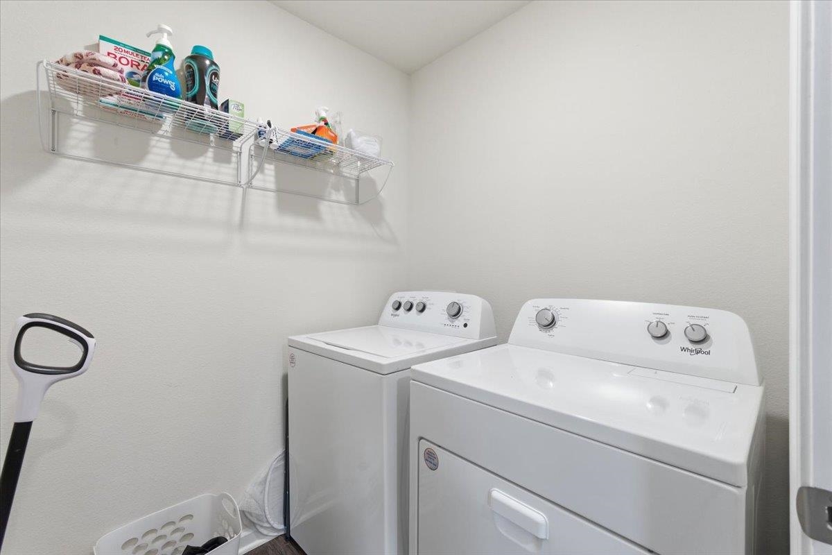 Image 44 of 57 For 100 Ryan Dr  