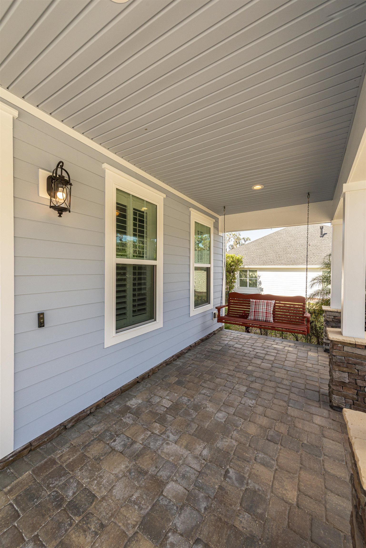 Image 33 of 62 For 5475 Riverwood Road N