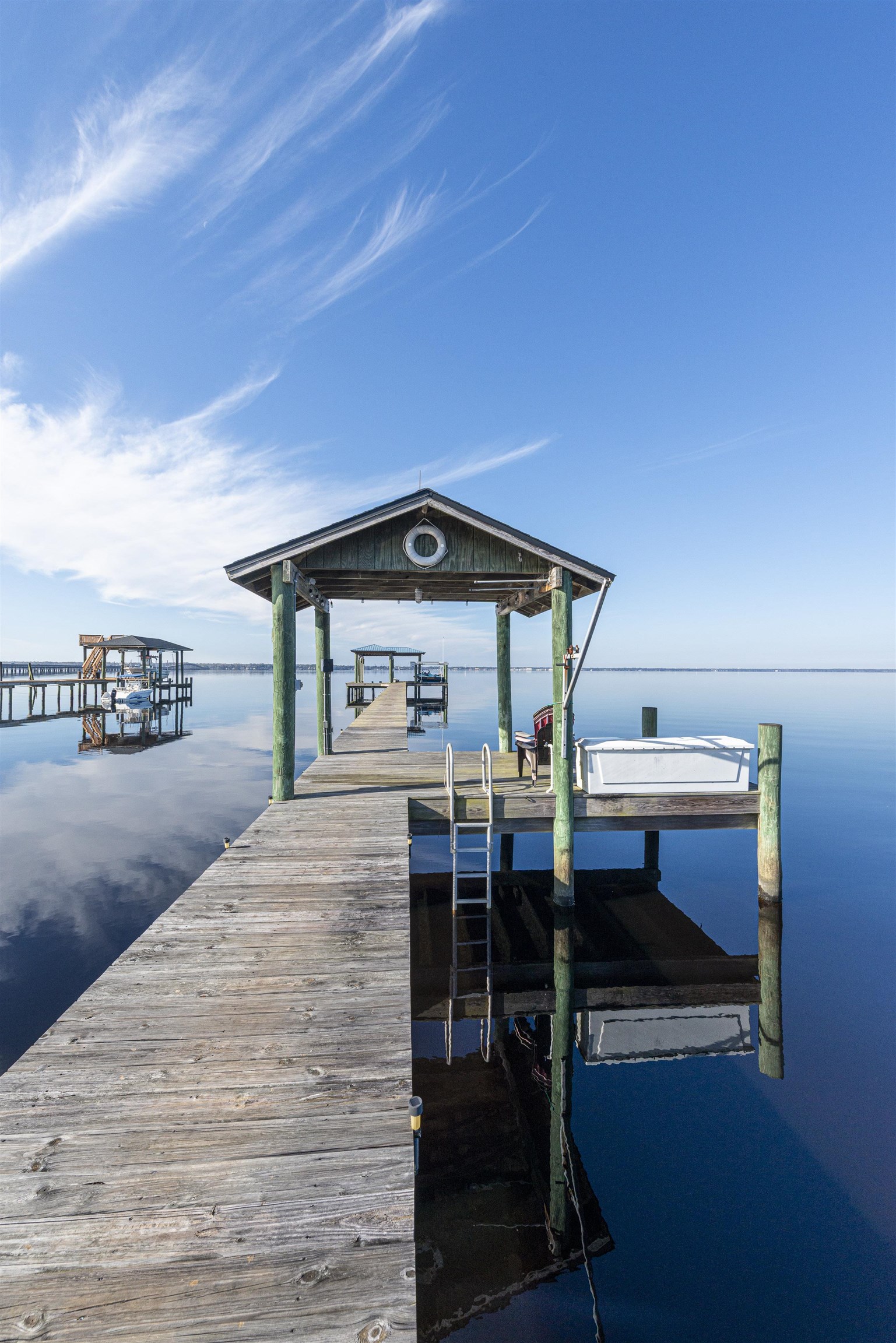 Image 40 of 62 For 5475 Riverwood Road N