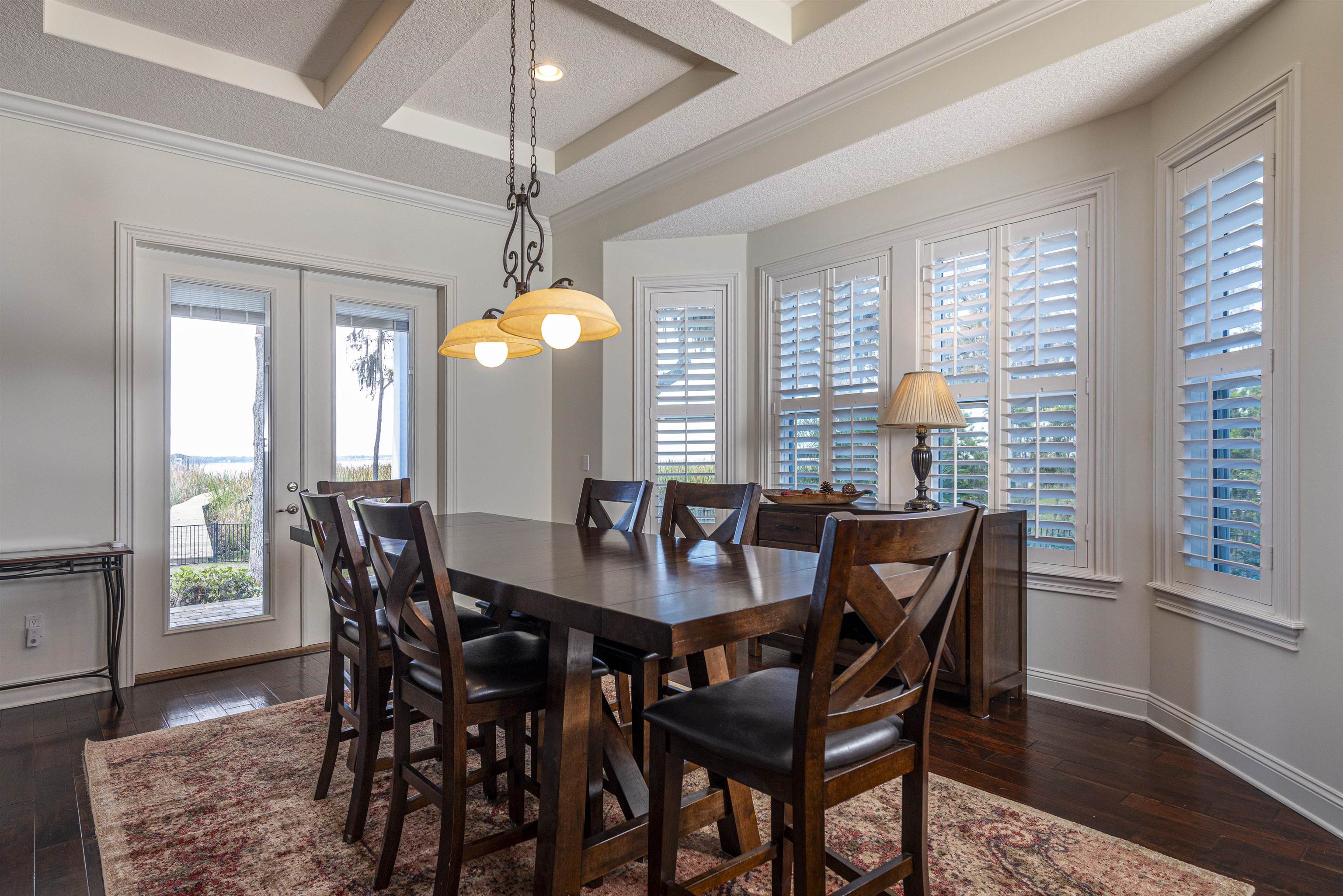 Image 5 of 62 For 5475 Riverwood Road N