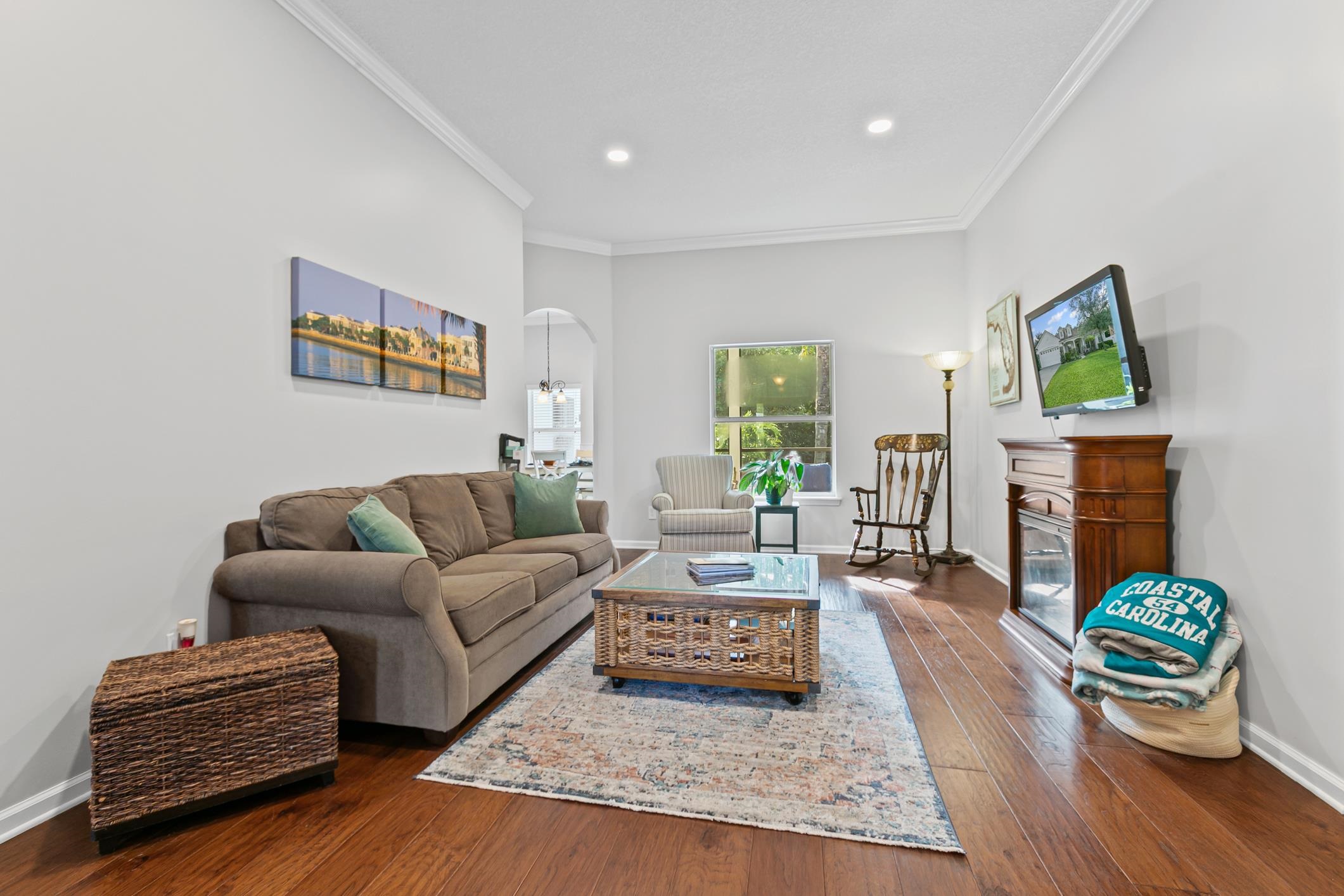 Image 17 of 86 For 2724 N Portofino Rd