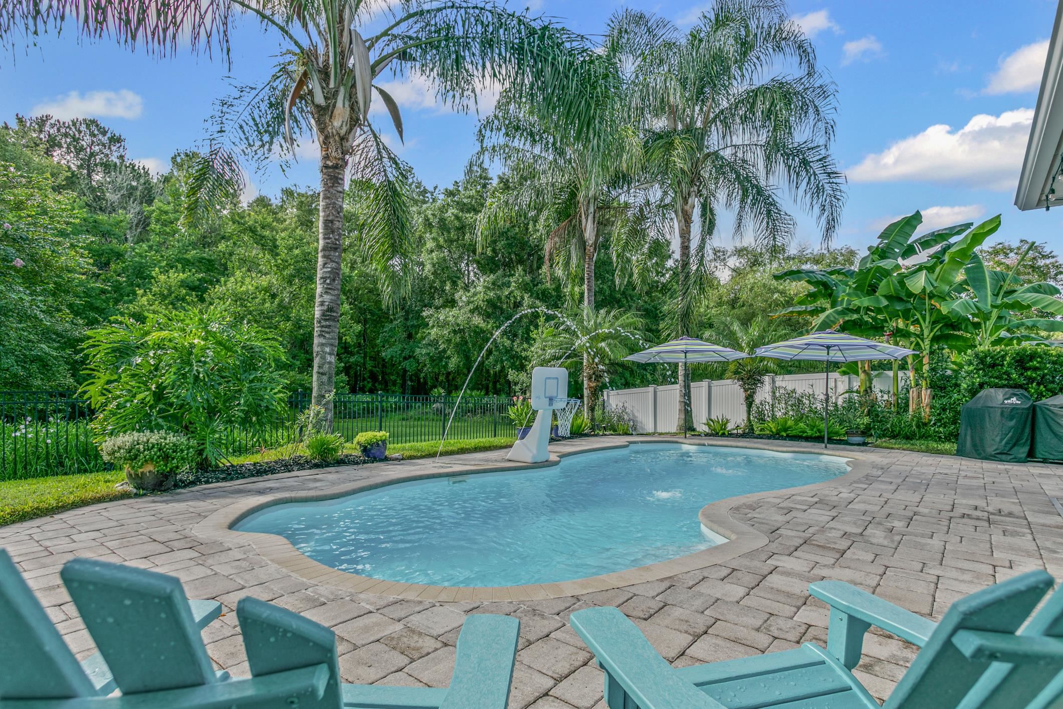 Image 61 of 86 For 2724 N Portofino Rd