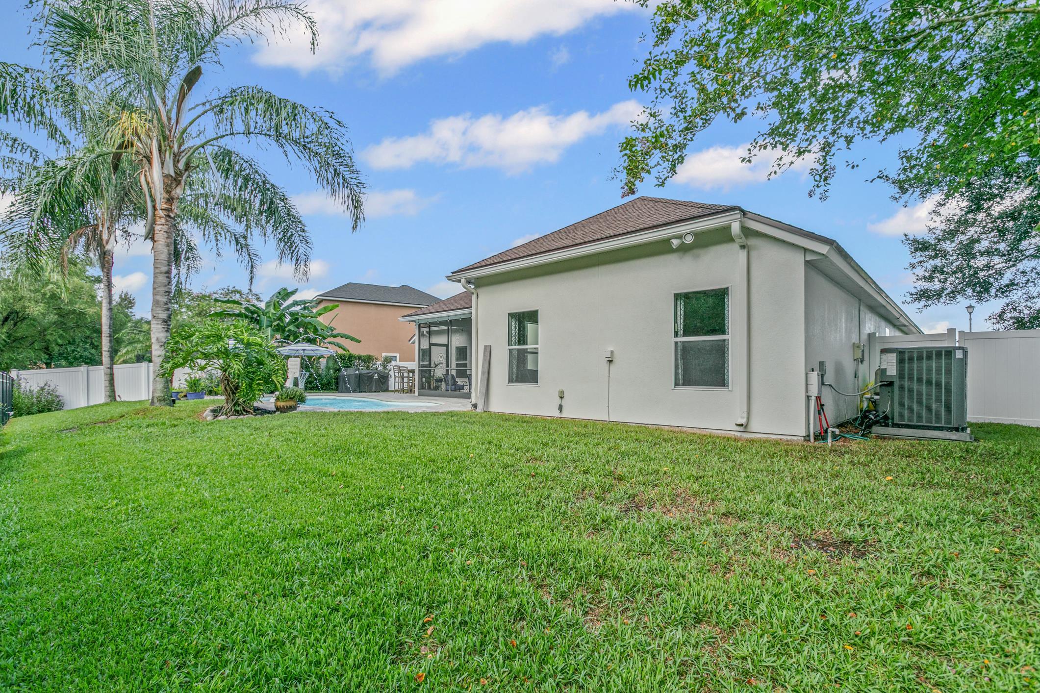 Image 69 of 86 For 2724 N Portofino Rd