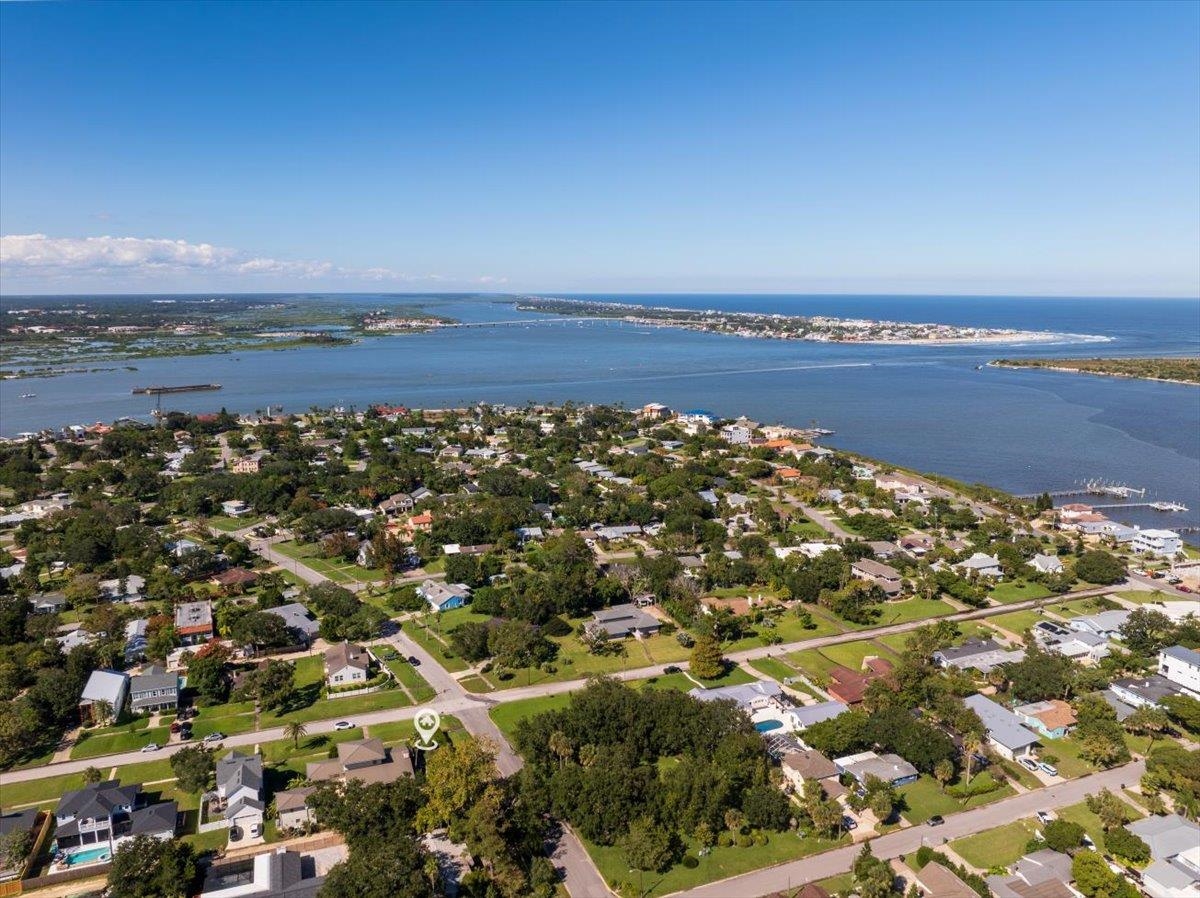 Image 2 of 100 For 215 Oglethorpe Blvd