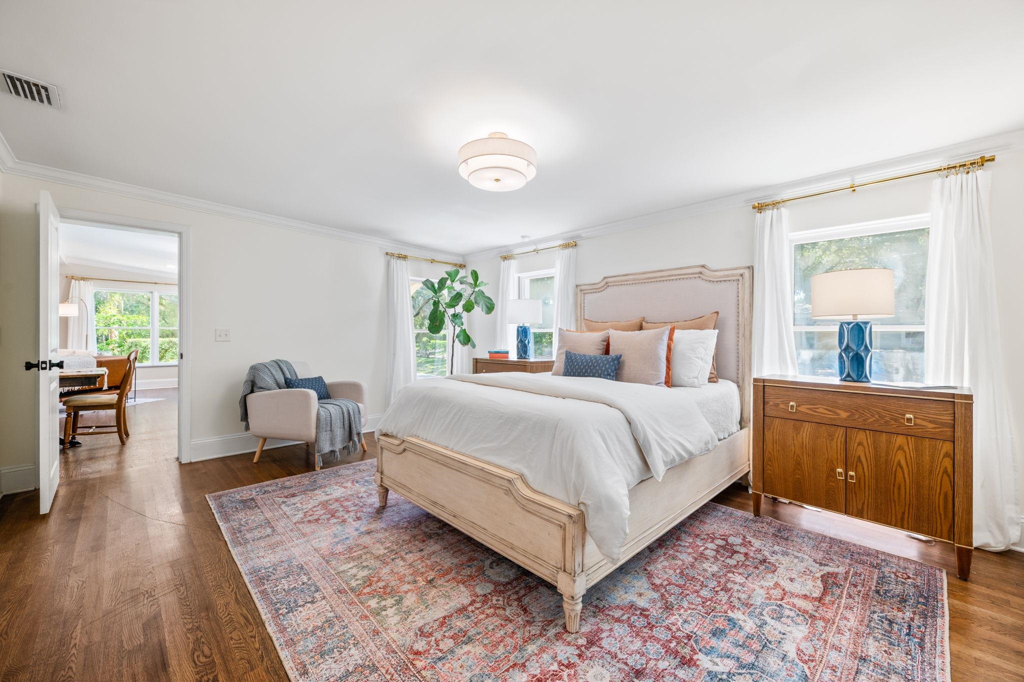 Image 40 of 100 For 215 Oglethorpe Blvd