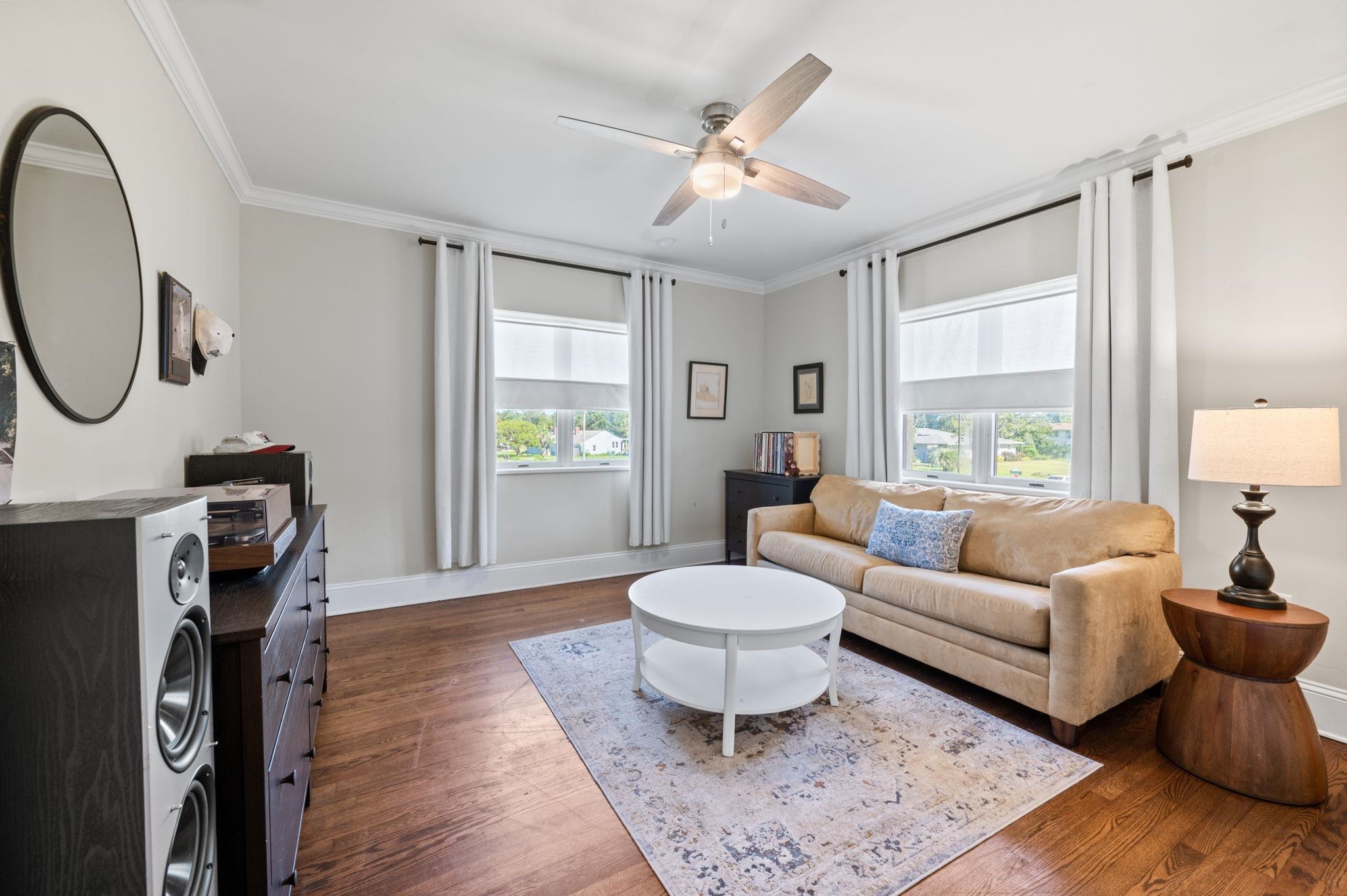 Image 48 of 100 For 215 Oglethorpe Blvd